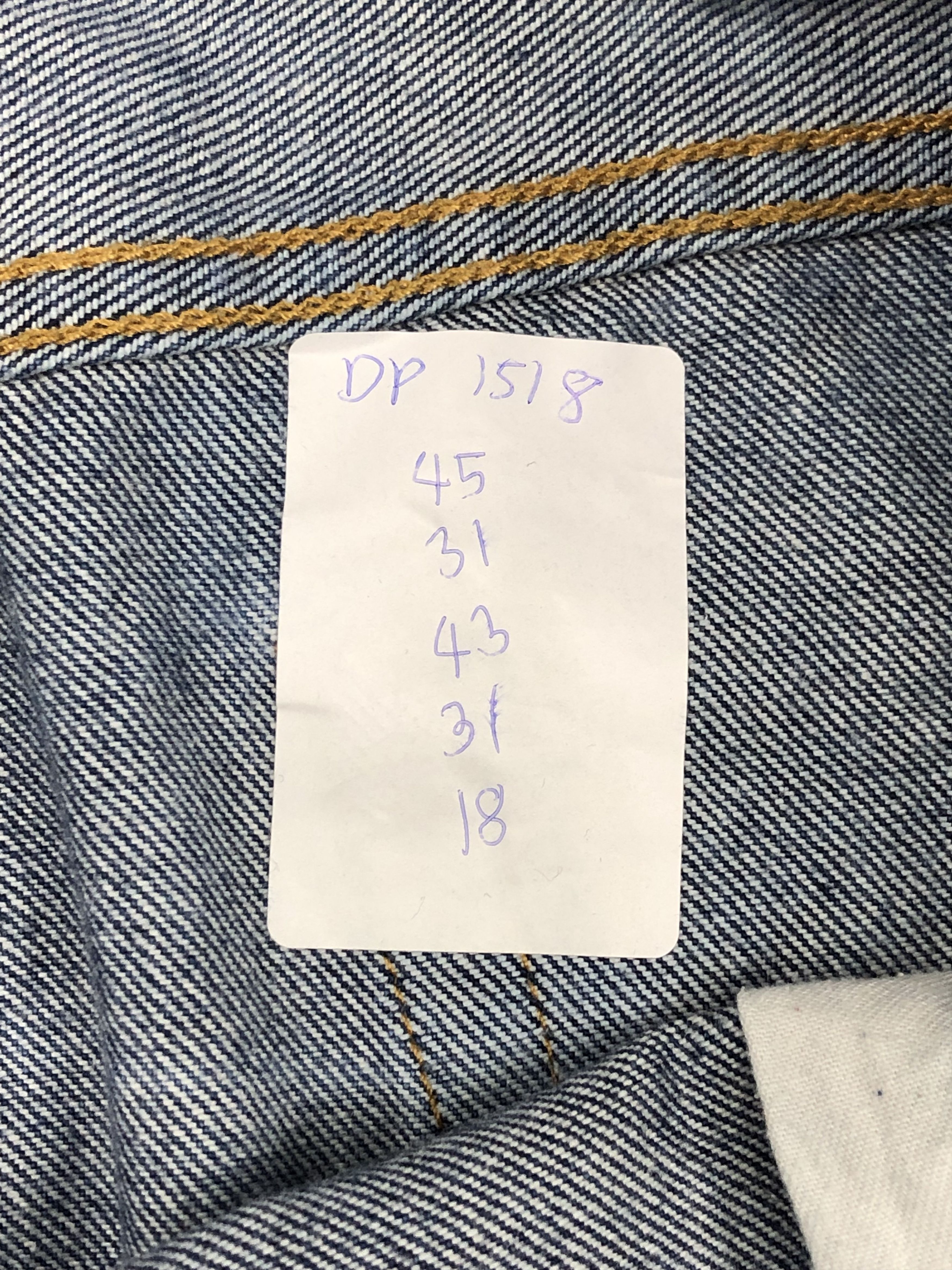 Levi's Vintage Levis 501 Blue Denim Jeans DP1518 Size US 44 / EU 60 - 13 Thumbnail