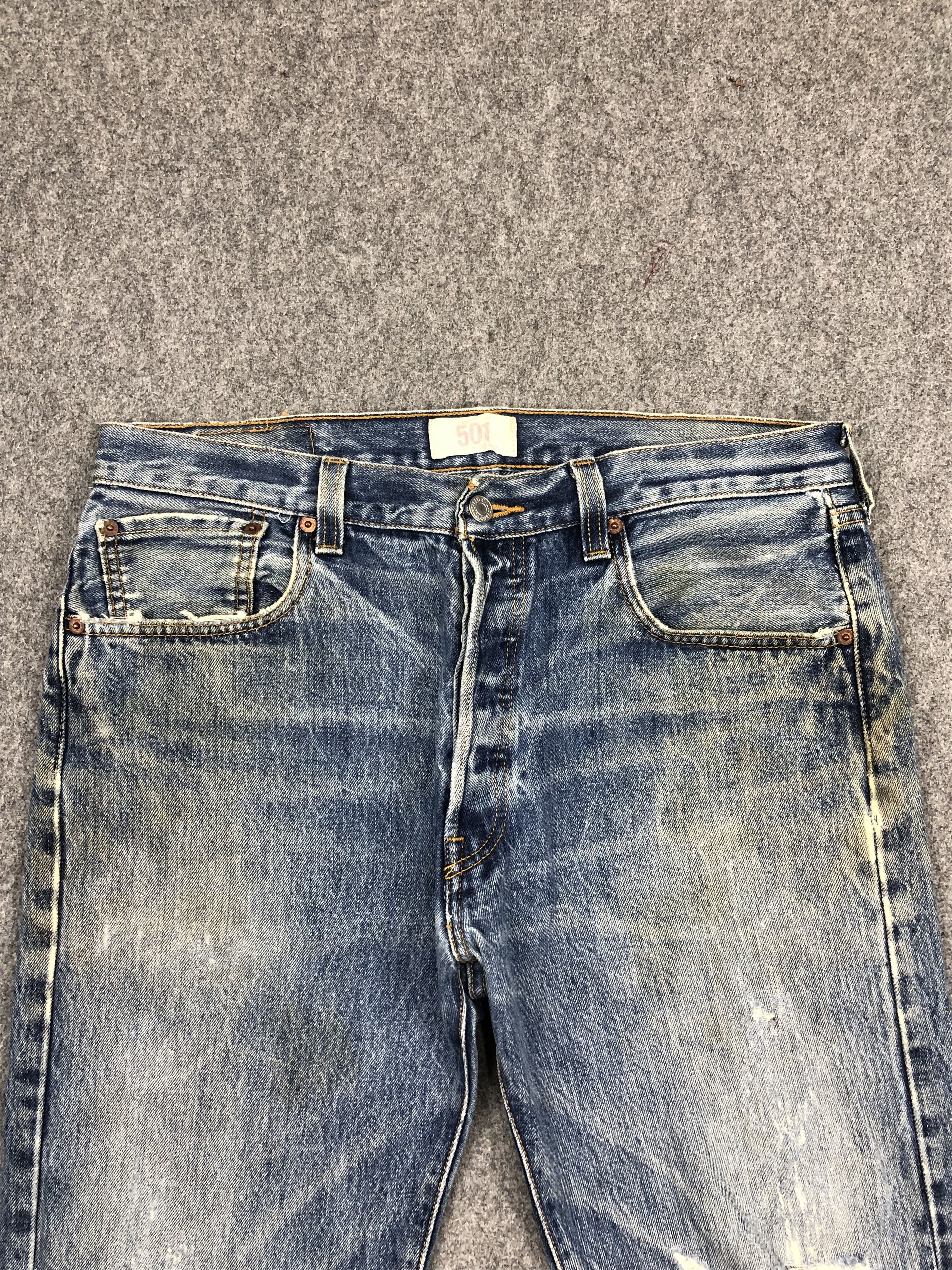 Levi's Faded Blue Vintage Levis 501 Jeans DP1513 Size US 35 - 2 Thumbnail