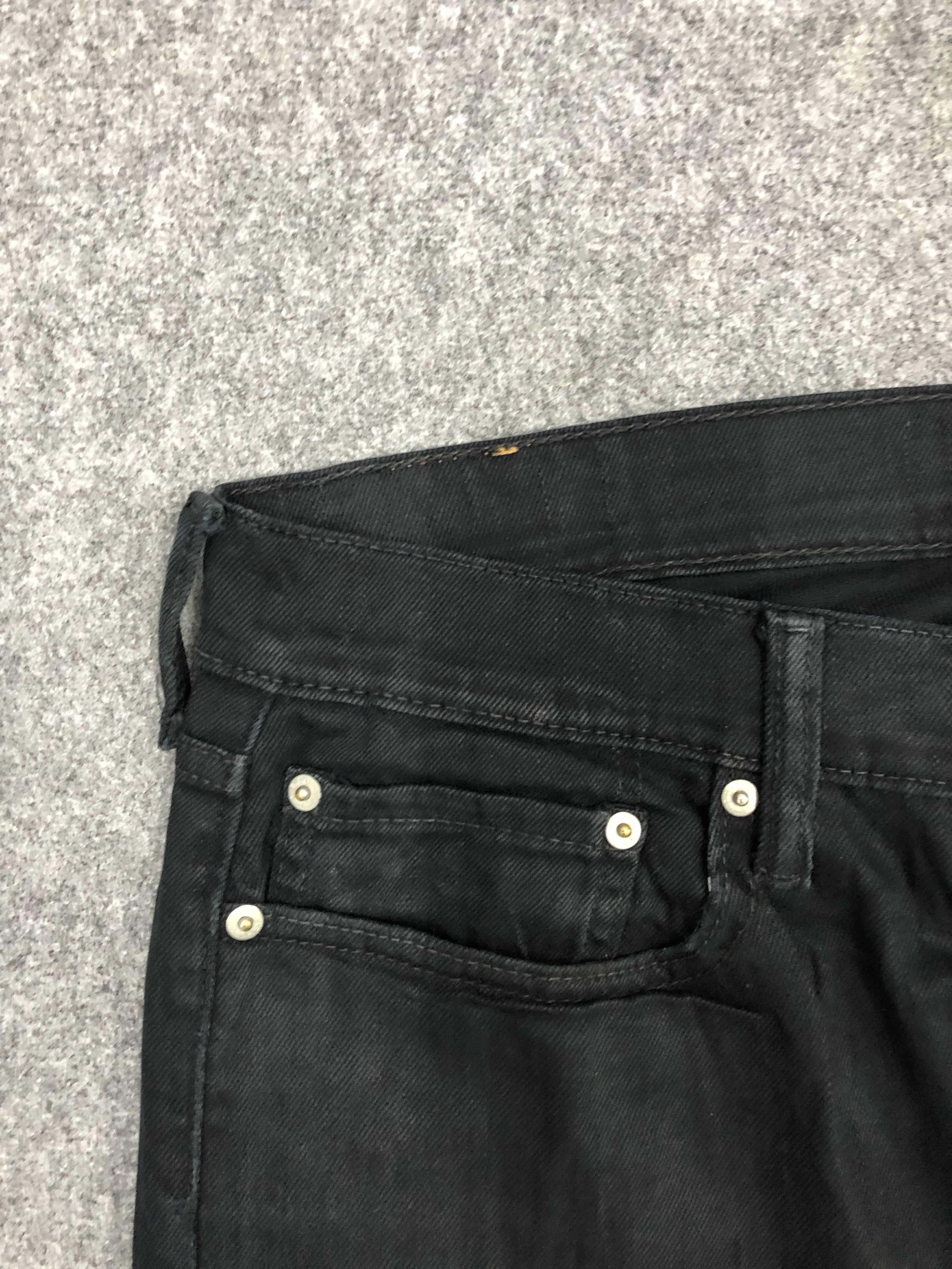 Levi's Vintage Levis 514 Black Denim Jeans DP1226 Size US 35 - 8 Thumbnail