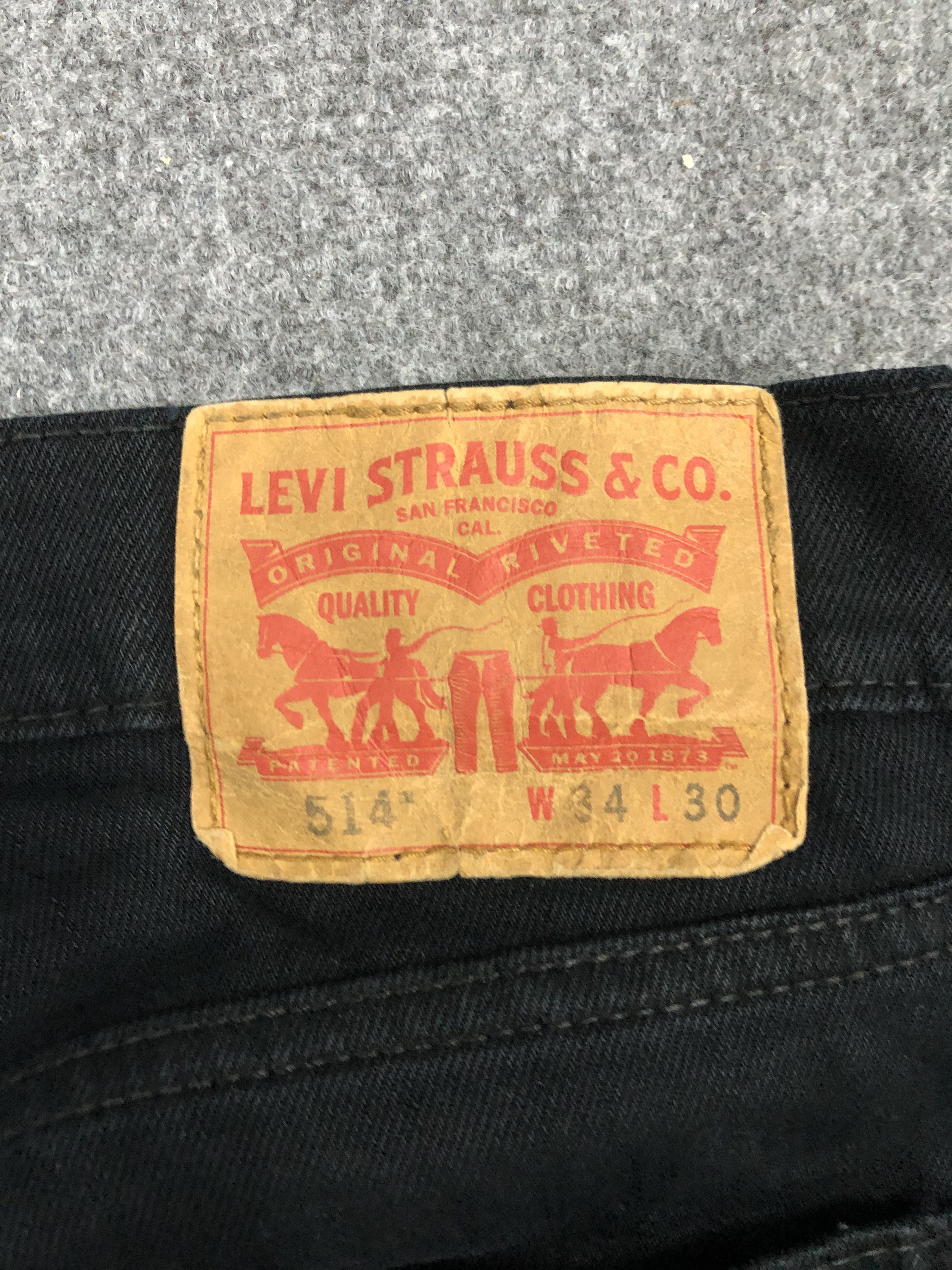 Levi's Vintage Levis 514 Black Denim Jeans DP1226 Size US 35 - 5 Thumbnail