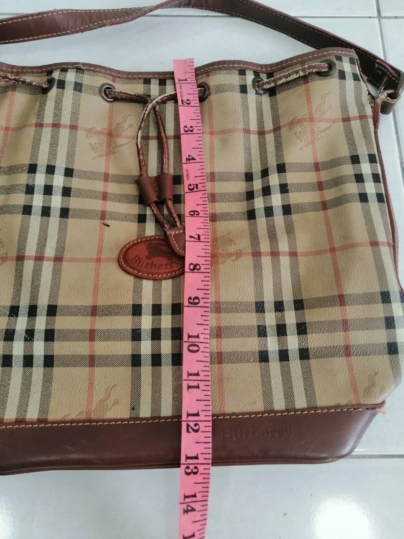 VINTAGE BURBERRYS BUCKET BAG