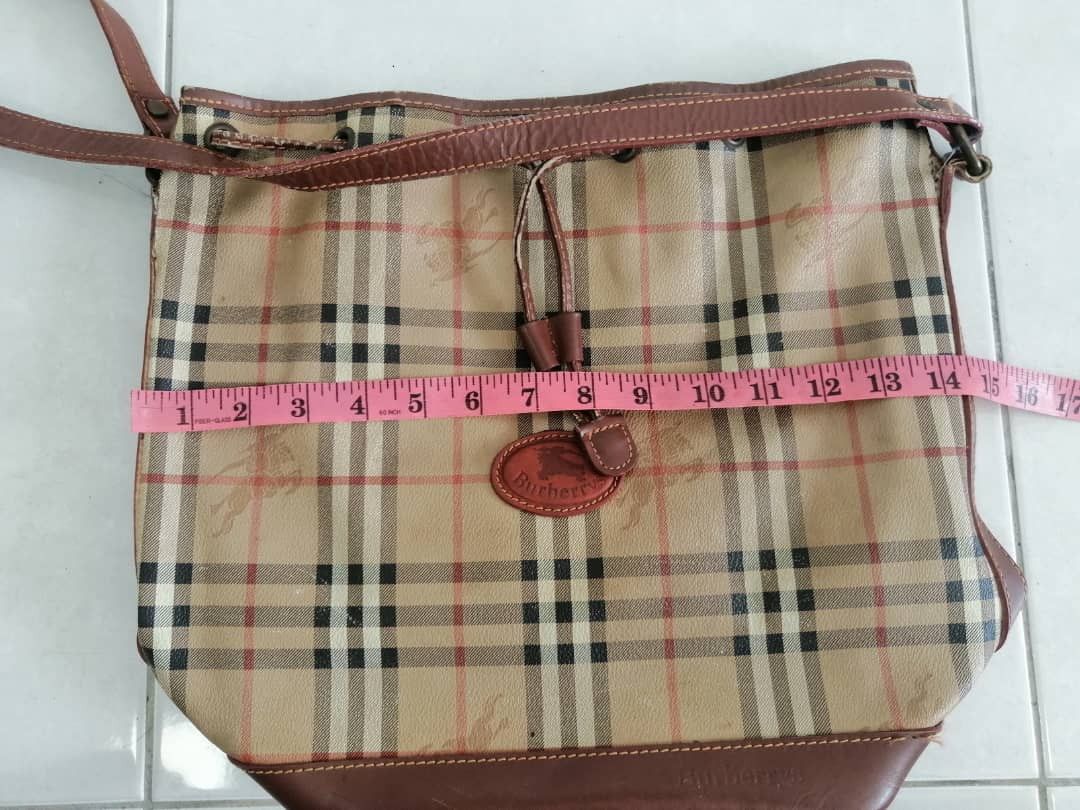 VINTAGE BURBERRYS BUCKET BAG