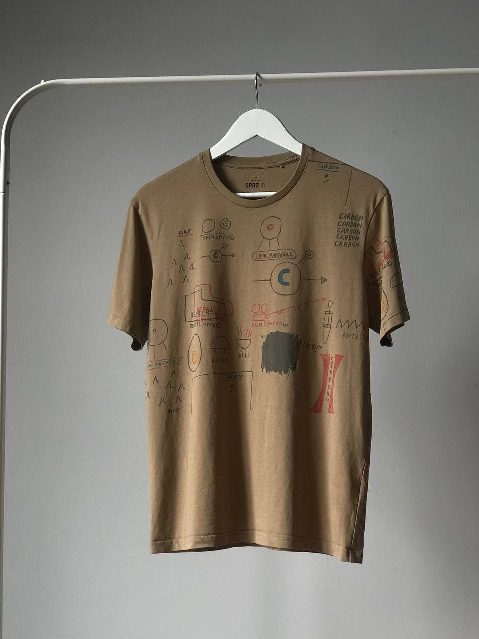 Jean-Michel Basquiat × Uniqlo Uniqlo x Jean Michael Basquiat Design T-Shirt Size US M / EU 48-50 / 2 - 1 Thumbnail