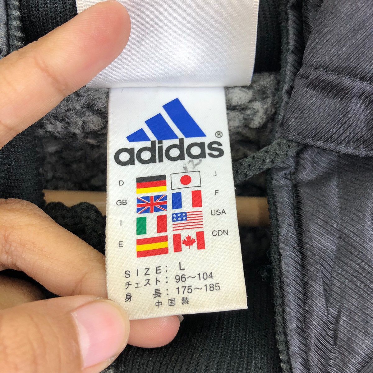 Adidas Vintage ADIDAS WINDBREAKER TRACK Fleece Long Jacket Size US L / EU 52-54 / 3 - 9 Thumbnail