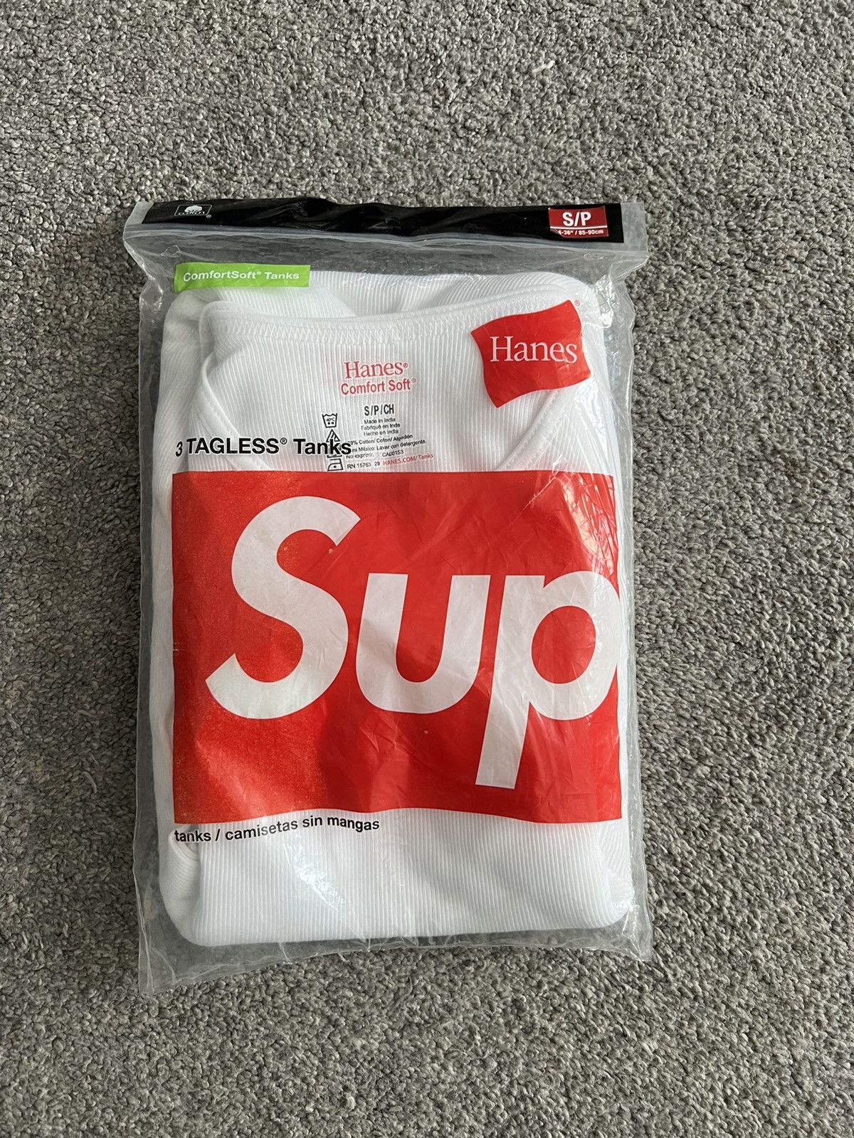 Supreme/Hanes Tagless Tanks Black (3 Pack)