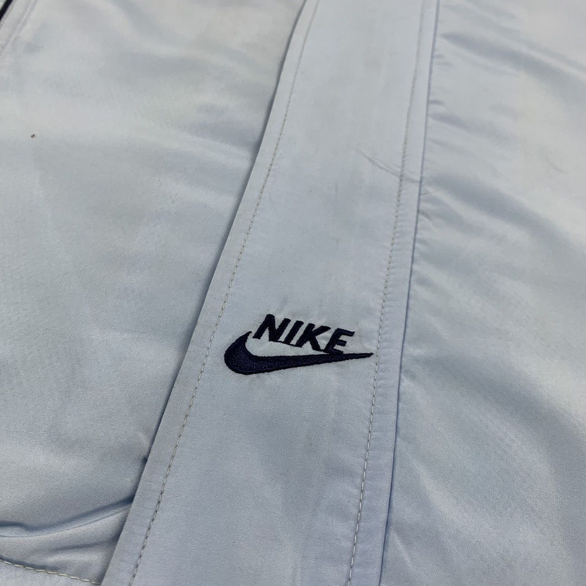 Nike Vintage Nike Zipper Windbreaker Jacket Size US XL / EU 56 / 4 - 9 Thumbnail