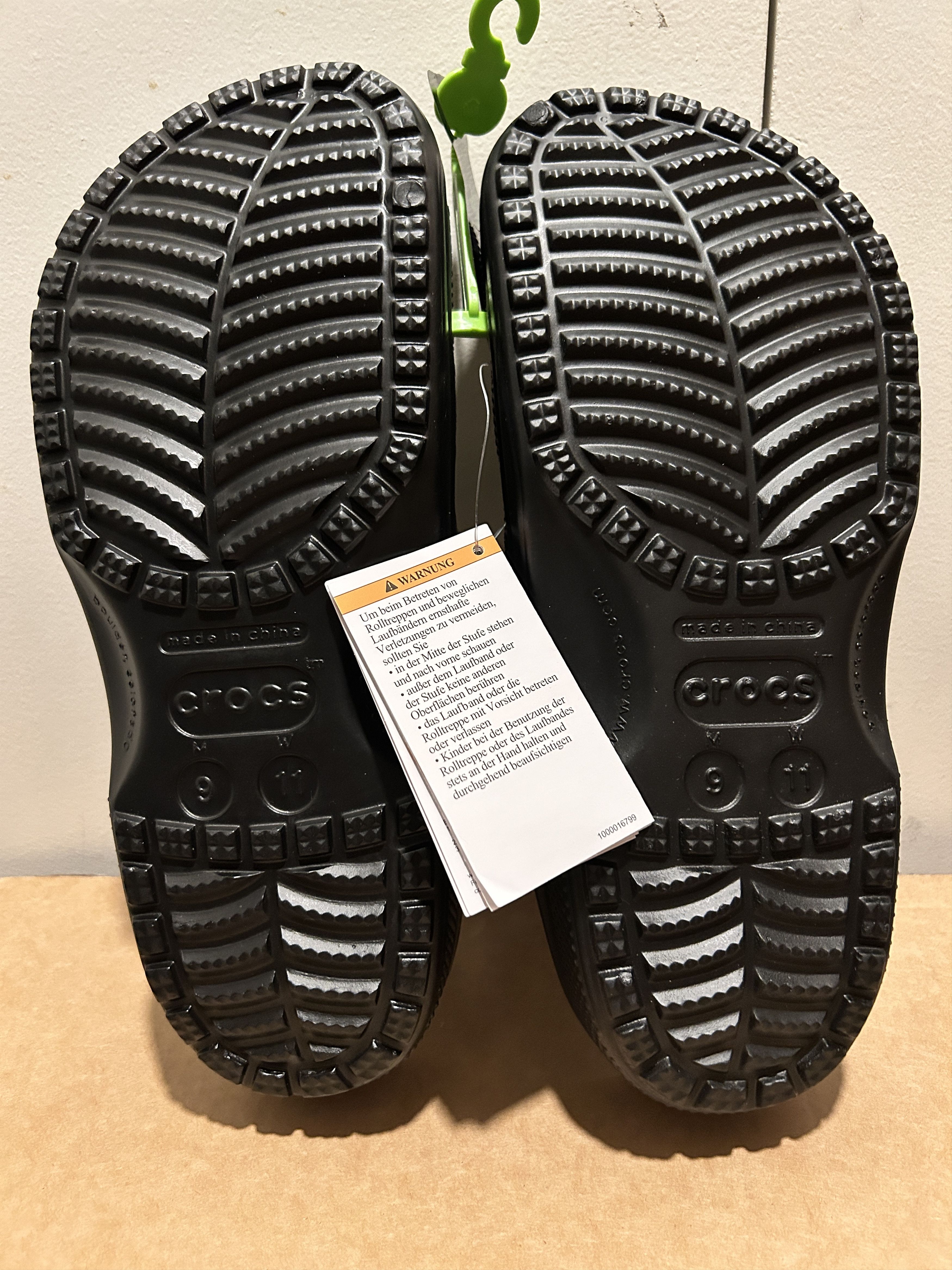 Crocs × Pleasure Crocs Classic Clog Pleasures Skeleton Camo Glow  