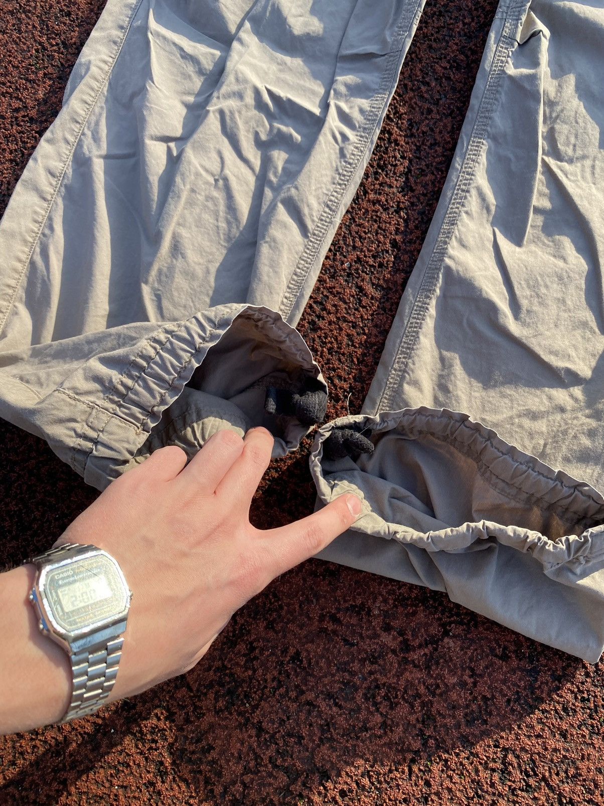 Armani Exchange Armani Exchange Sun Cargo Pants Size US 32 / EU 48 - 16 Thumbnail
