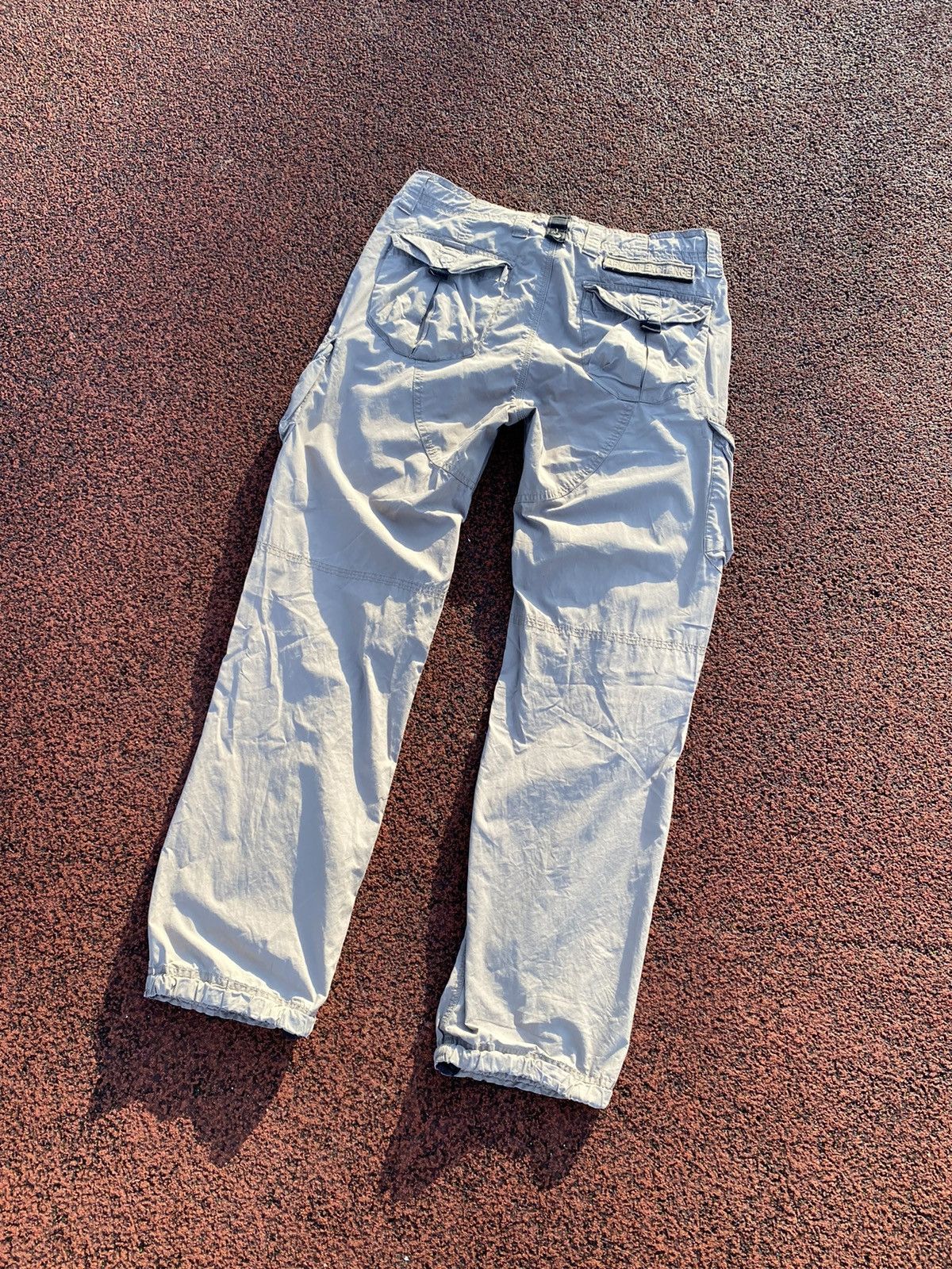 Armani Exchange Armani Exchange Sun Cargo Pants Size US 32 / EU 48 - 2 Thumbnail