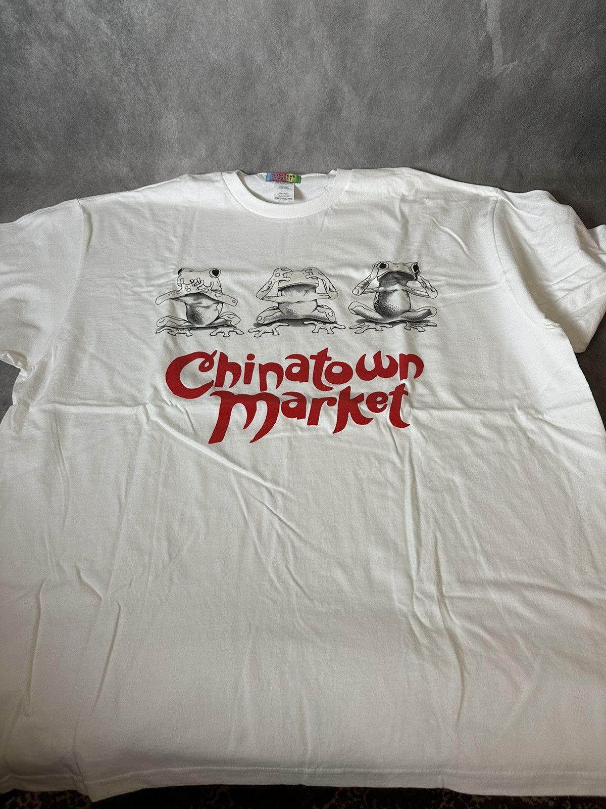 Market Market (CTM) UV activated frogs tee XXL DS Size US XXL / EU 58 / 5 - 2 Thumbnail