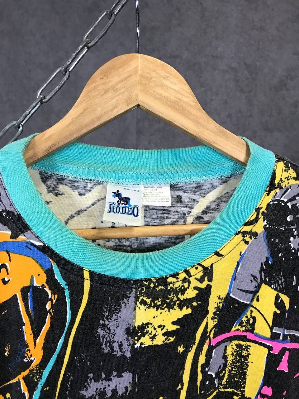 Other Rodeo Bike crazy vintage overprinted tee Size US L / EU 52-54 / 3 - 5 Thumbnail