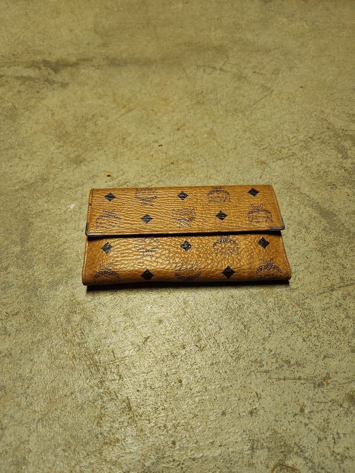 Archival Vintage MCM 70's 3 Fold Wallet set - View 7