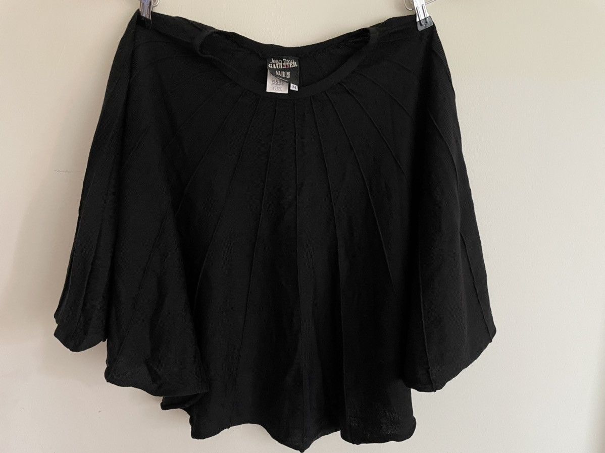 Jean Paul Gaultier Jean Paul Gaultier Design Maille Femme Vintage Cape Poncho Size M / US 6-8 / IT 42-44 - 2 Thumbnail