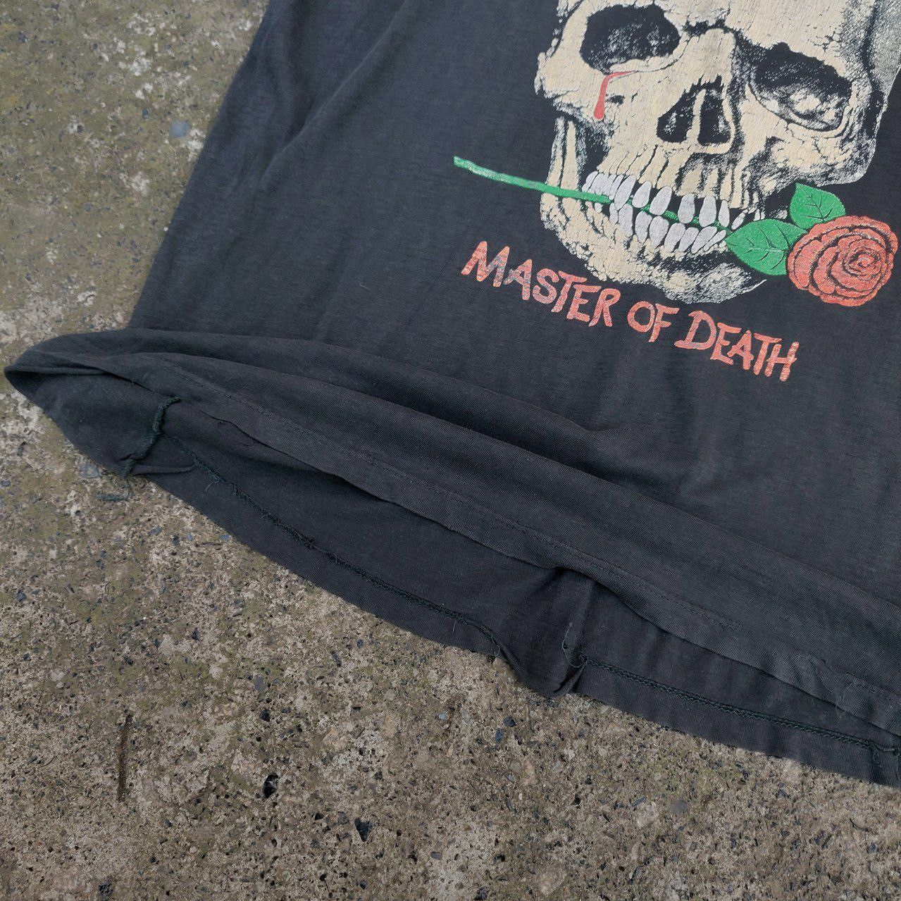 Band Tees RARE Trashed Megadeth Master of Death 90's Risk Promo Band T Size US L / EU 52-54 / 3 - 7 Thumbnail