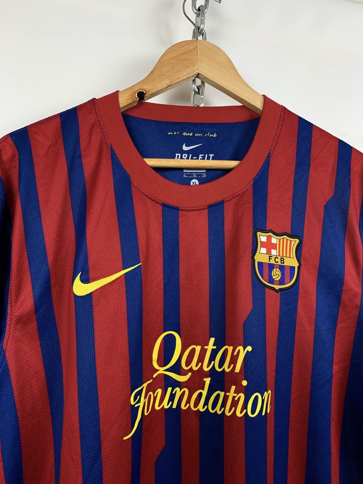 Nike 2011-2012 Nike FC Barcelona Home Soccer Jersey Size US XL / EU 56 / 4 - 6 Thumbnail