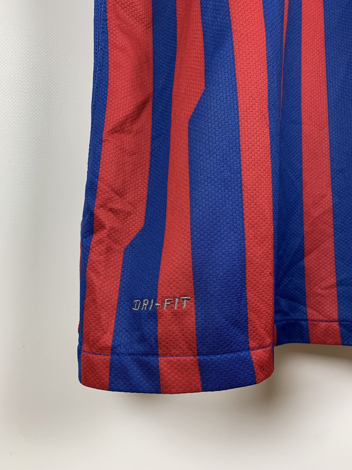 Nike 2011-2012 Nike FC Barcelona Home Soccer Jersey Size US XL / EU 56 / 4 - 9 Thumbnail