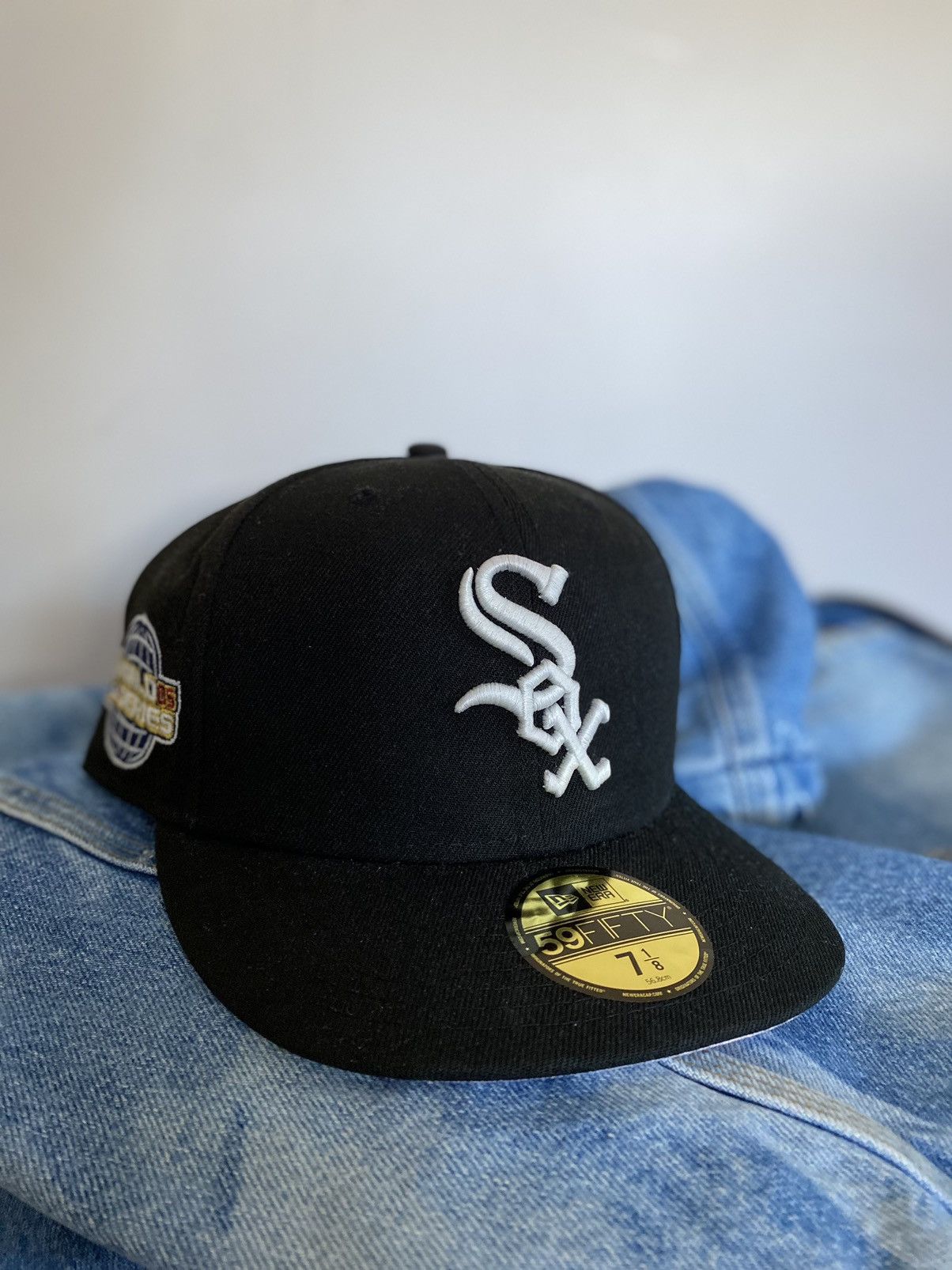 White Sox 05’ Series Fitted Pink Underbrim