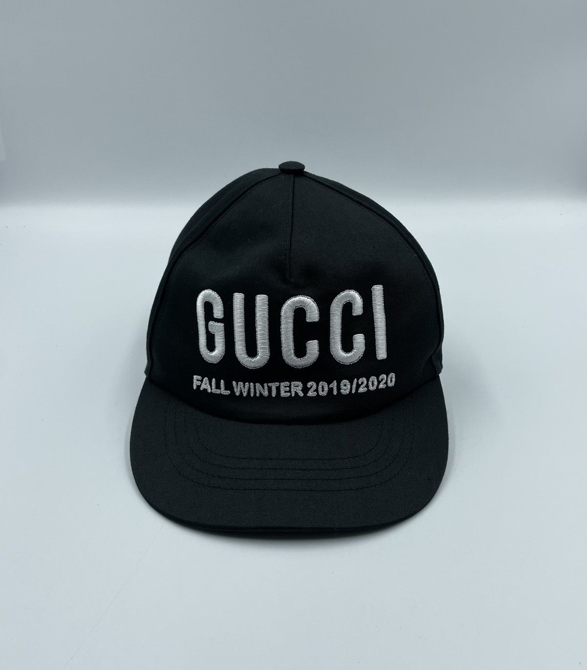 Gucci Fall Winter 2019/2020 Black White Baseball Hat - www  display picture 1