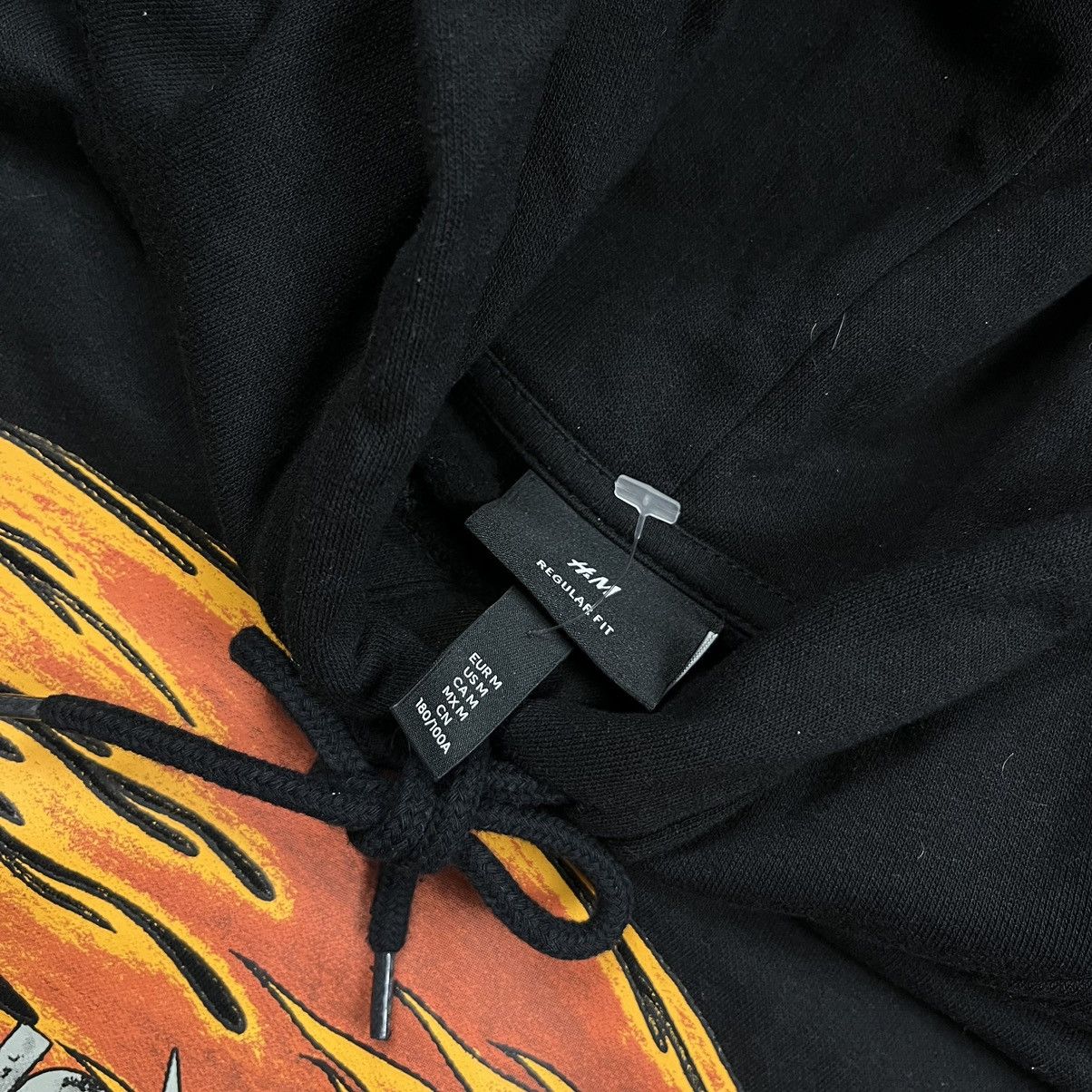 H&M 2022 METALLICA FLAMING SKULL PUSHEAD HOODIE SIZE M Size US M / EU 48-50 / 2 - 4 Thumbnail