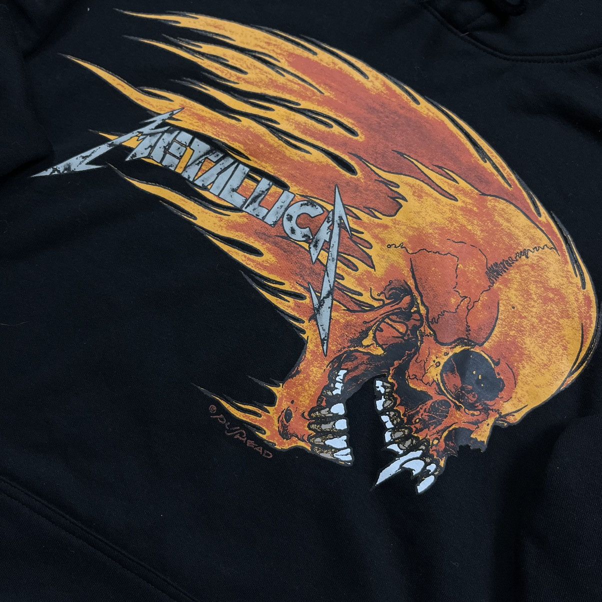 H&M 2022 METALLICA FLAMING SKULL PUSHEAD HOODIE SIZE M Size US M / EU 48-50 / 2 - 3 Thumbnail