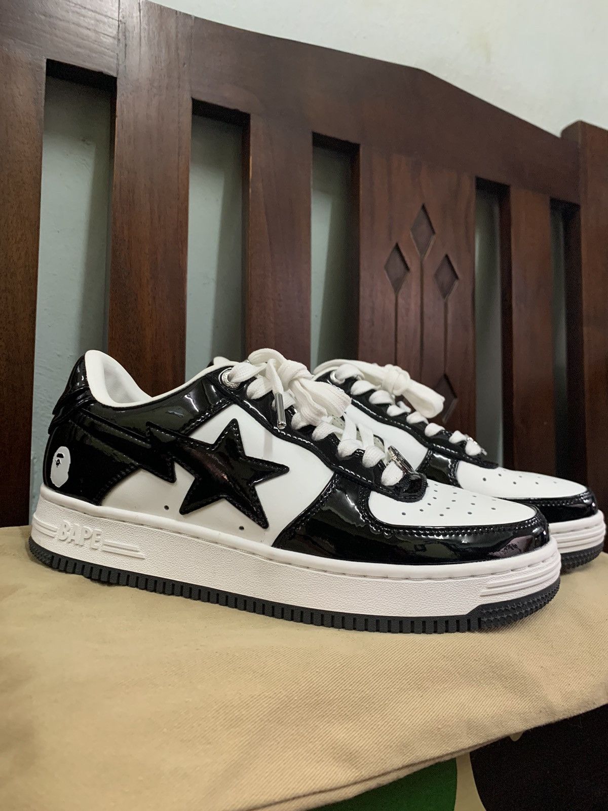 Bape A BATHING APE BAPESTA LOW BLACKWHITE PANDA Size US 8 / EU 41 - 3 Thumbnail