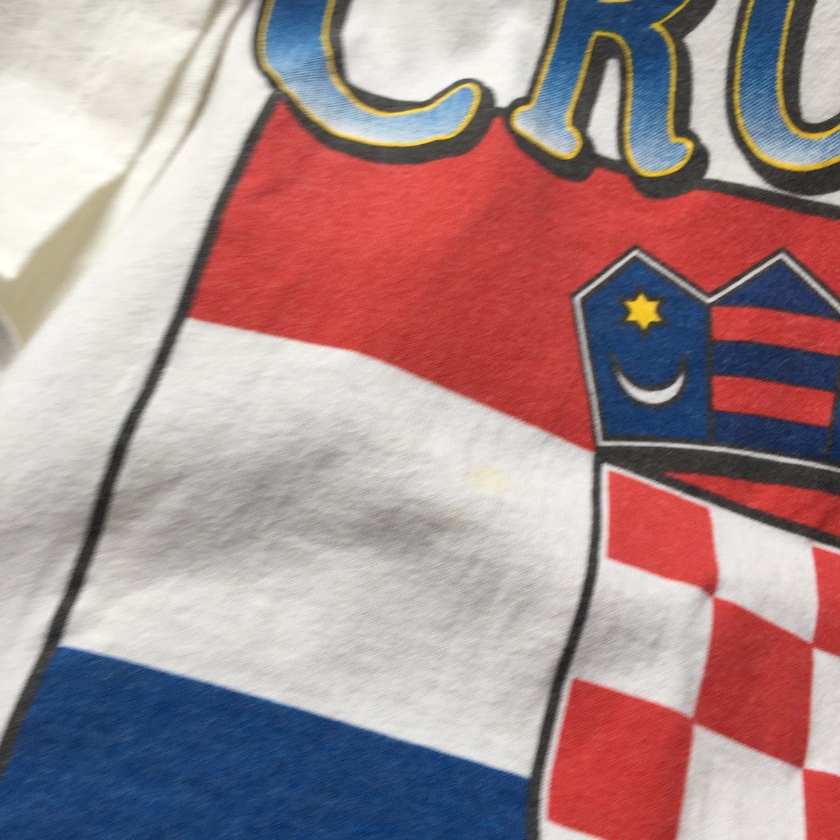 Vintage Vintage 90s Croatia Flag T Shirt Size US XL / EU 56 / 4 - 3 Thumbnail