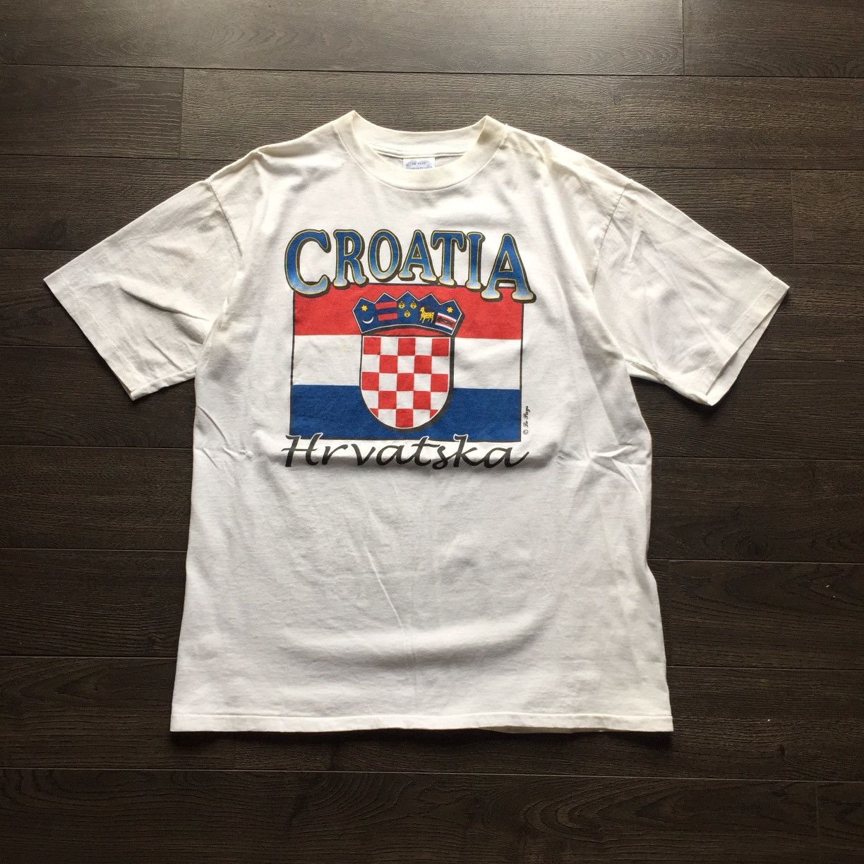 Vintage Vintage 90s Croatia Flag T Shirt Size US XL / EU 56 / 4 - 1 Thumbnail