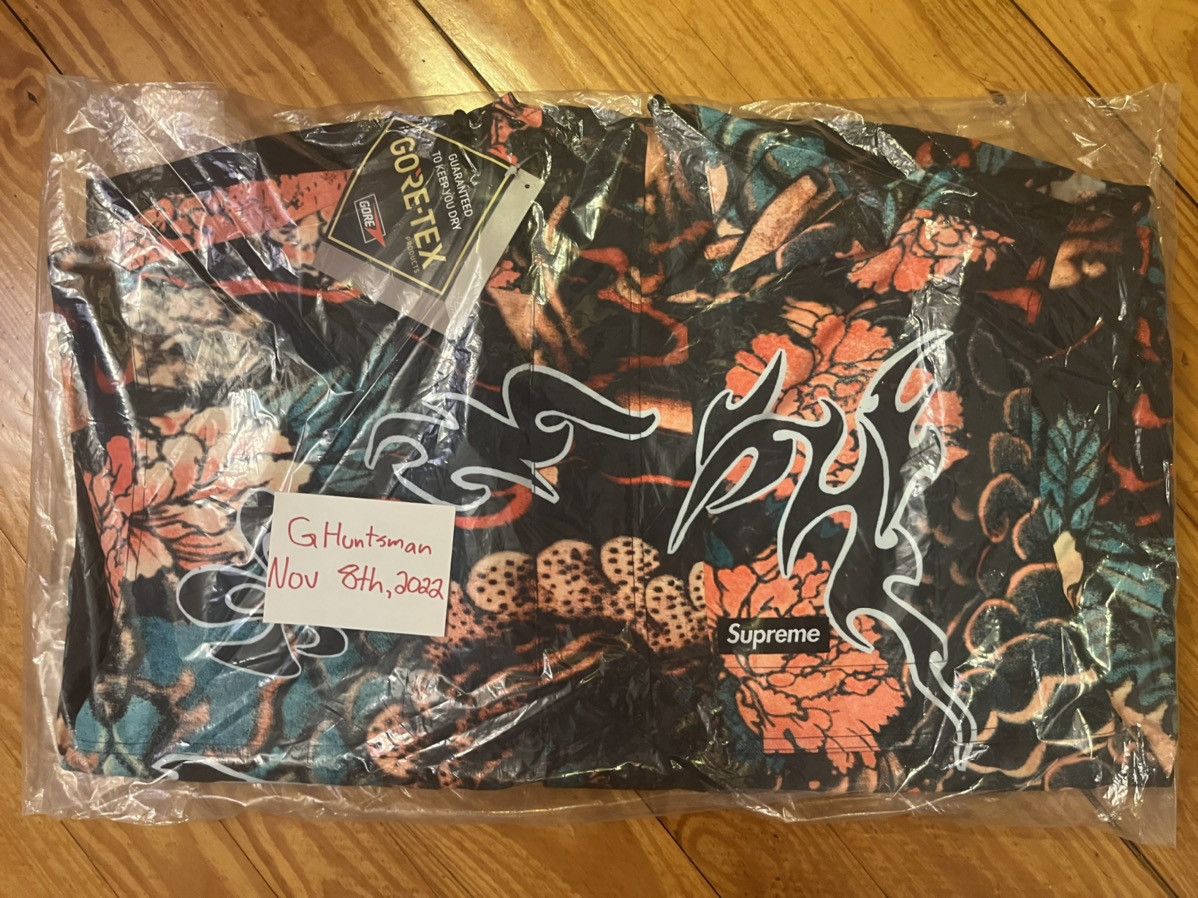 Goretex × Supreme Supreme Heart Gore-Tex Shell Jacket Size US XL / EU 56 / 4 - 1 Thumbnail