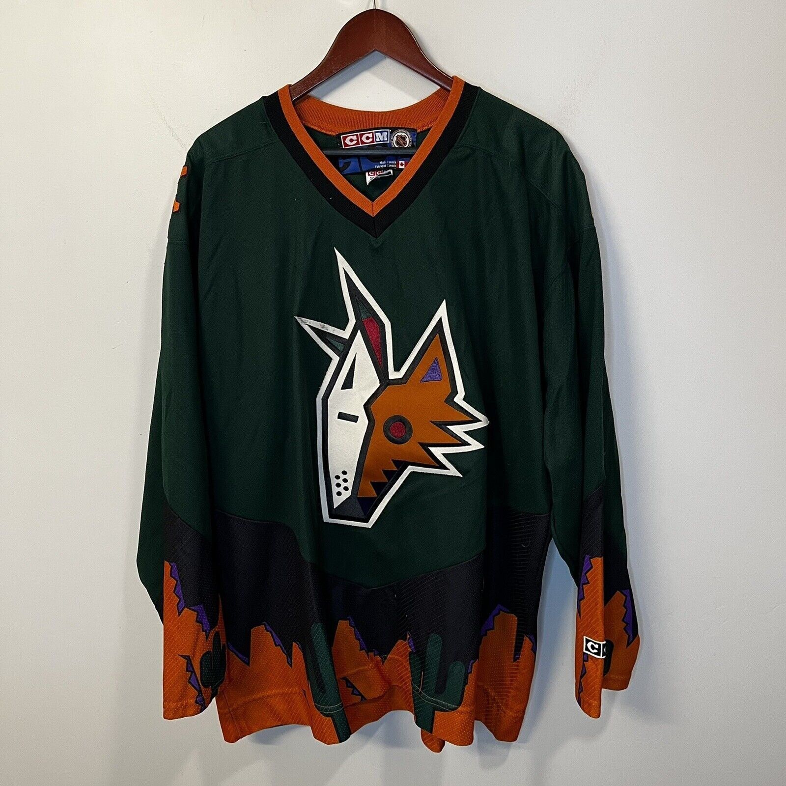 Maillot vintage CCM PHOENIX COYOTES KACHINA GRAND années 90 blanc