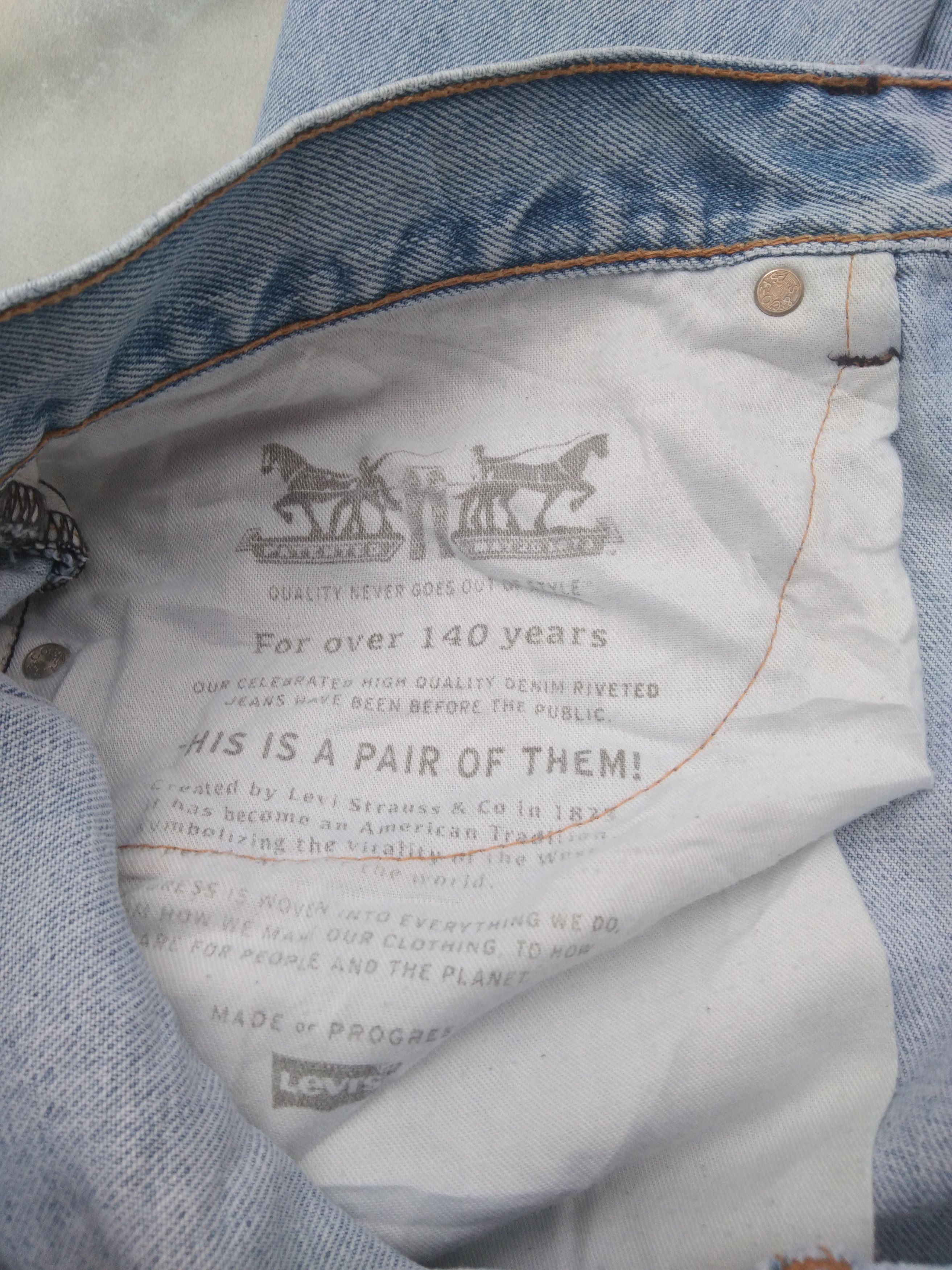 Levi's Vintage Levis Jeans 505 Light Wash Distressed Denim 40x30 Size US 40 / EU 56 - 10 Thumbnail