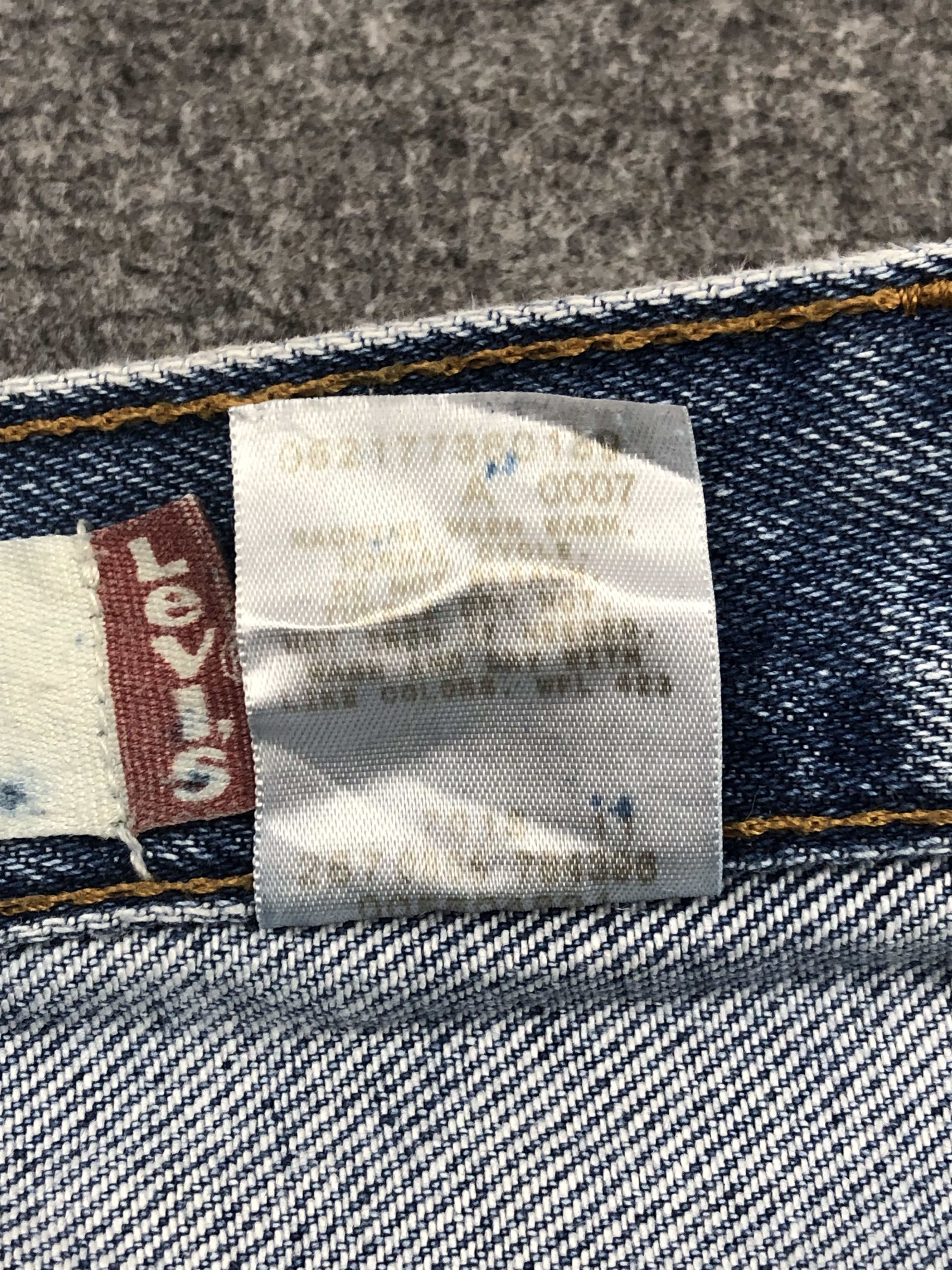 Levi's Vintage Levis 550 Denim DP1528 Size US 37 - 7 Thumbnail
