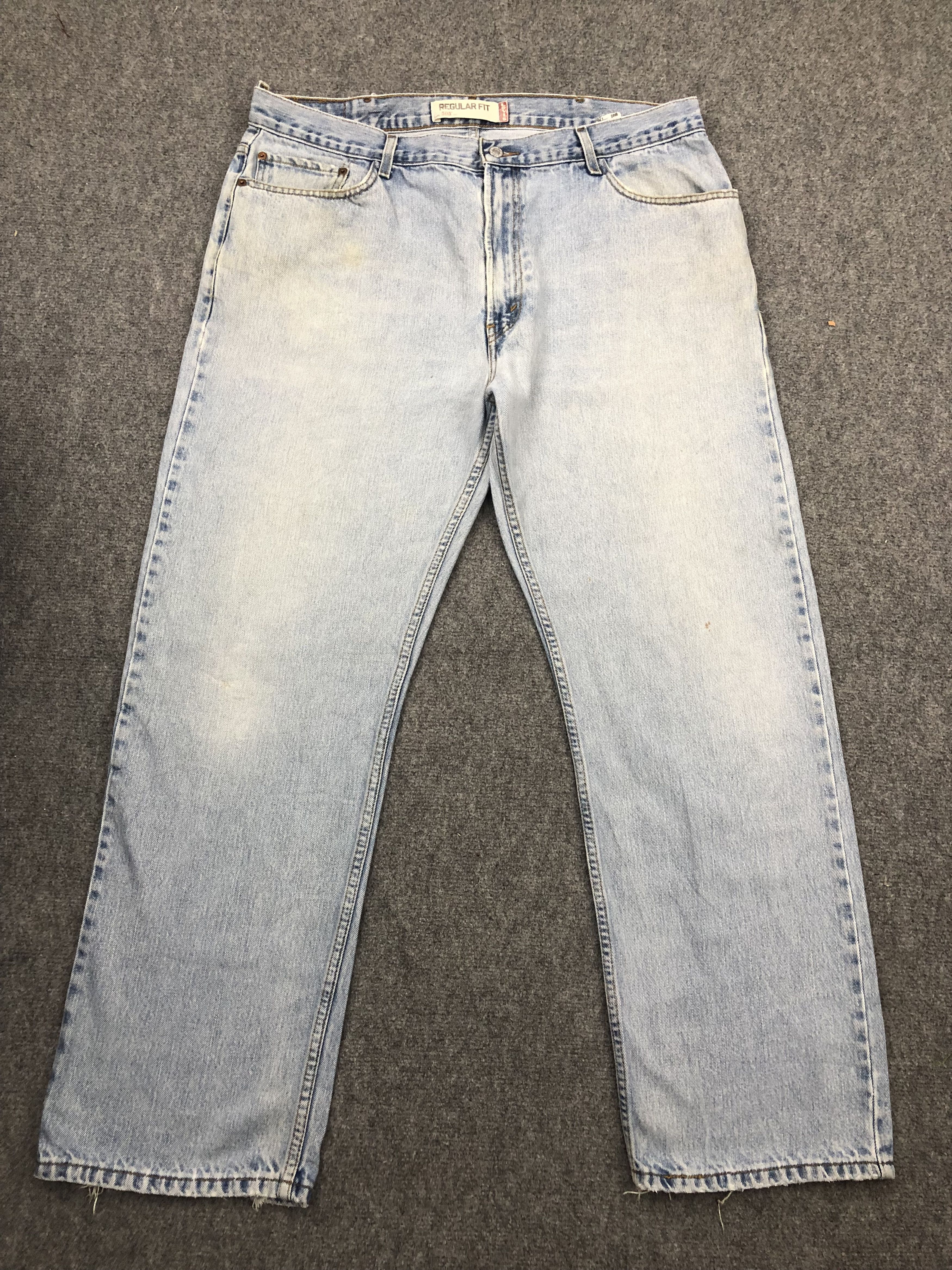 Levi's Vintage Levis 505 Light Wash Jeans DP1523 Size US 40 / EU 56 - 1 Thumbnail
