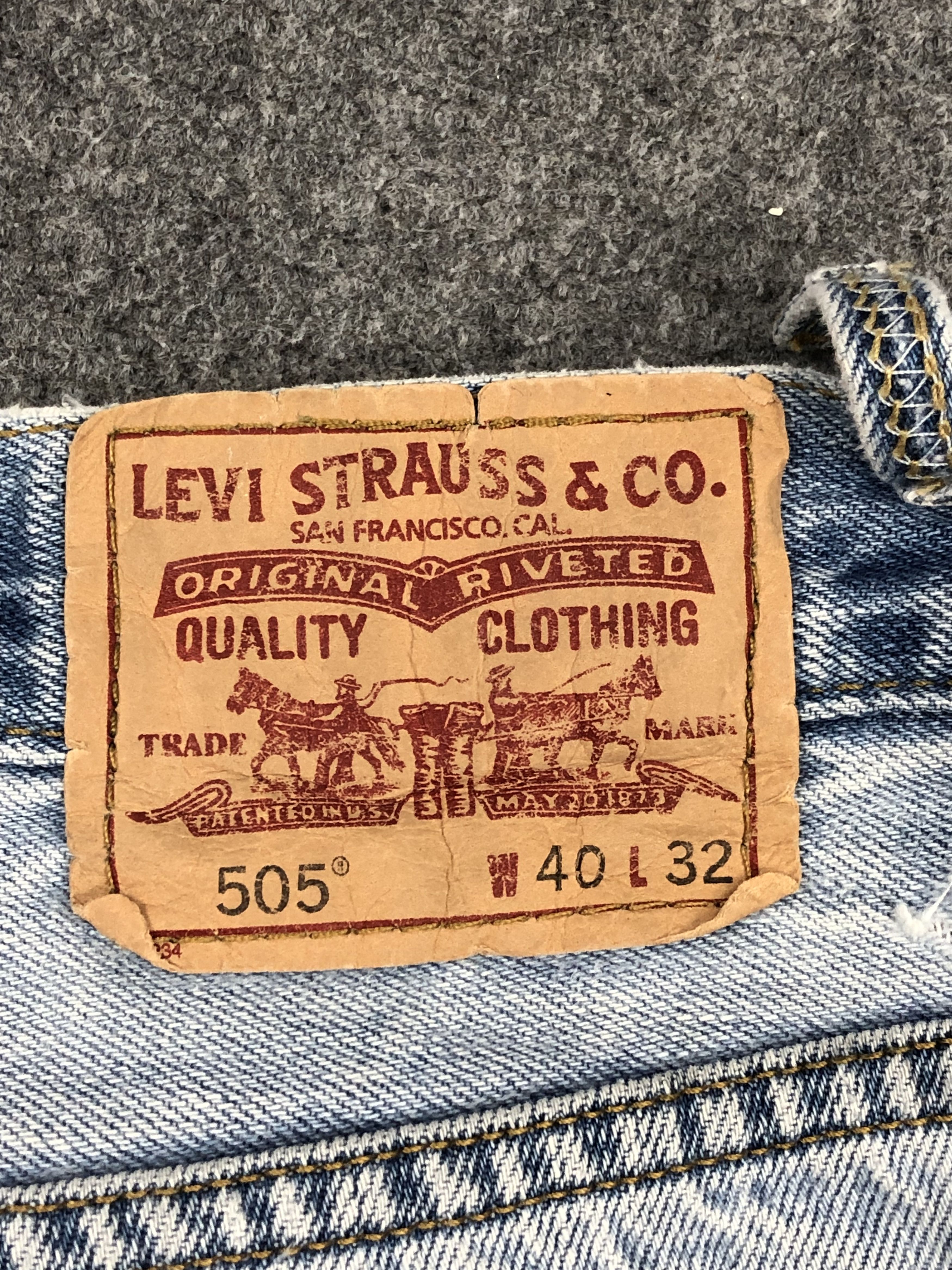 Levi's Vintage Levis 505 Light Wash Jeans DP1523 Size US 40 / EU 56 - 5 Thumbnail