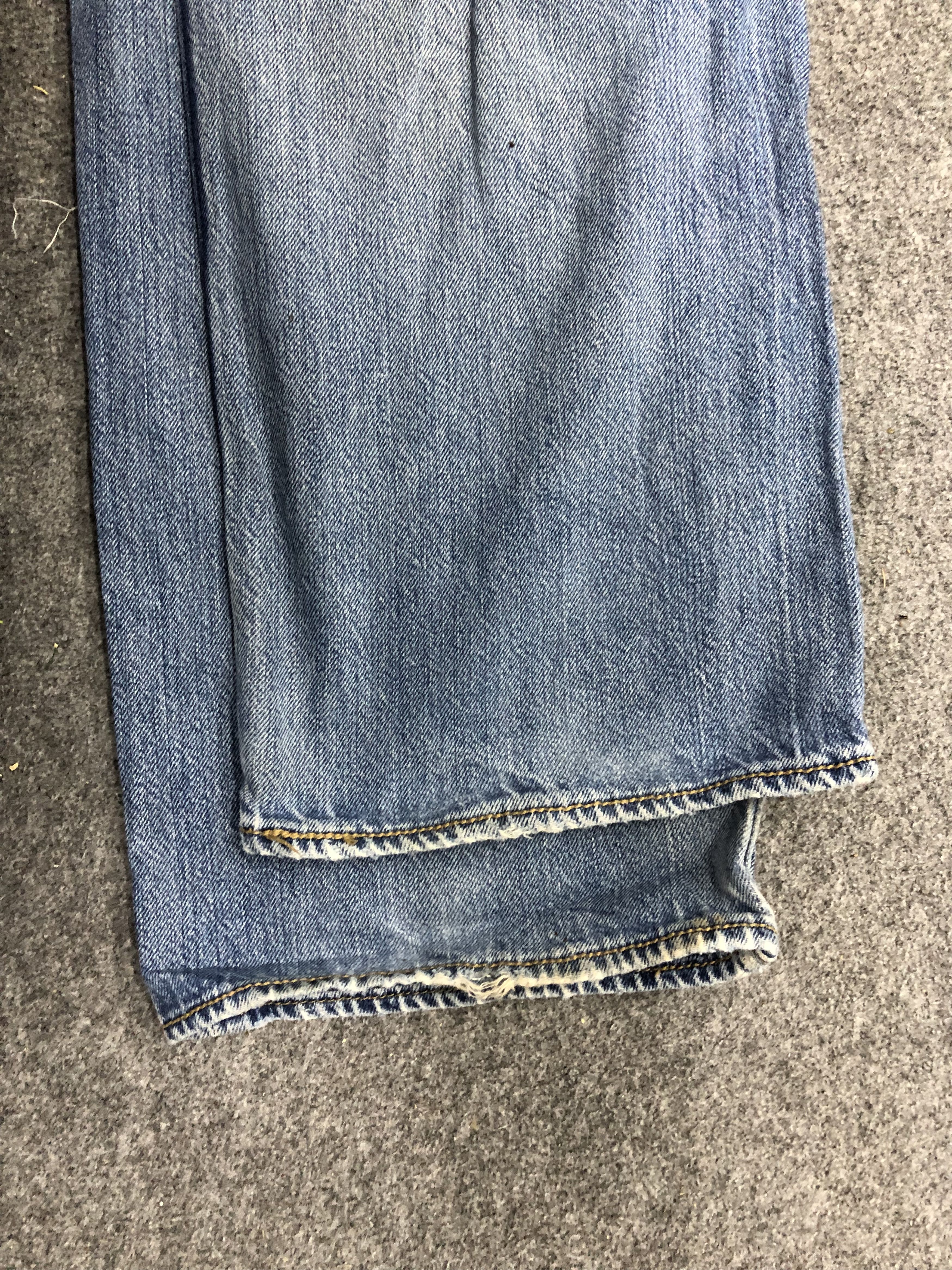 Levi's Vintage Levis 501 Light Wash Denim Jeans DP1214 Size US 30 / EU 46 - 13 Thumbnail