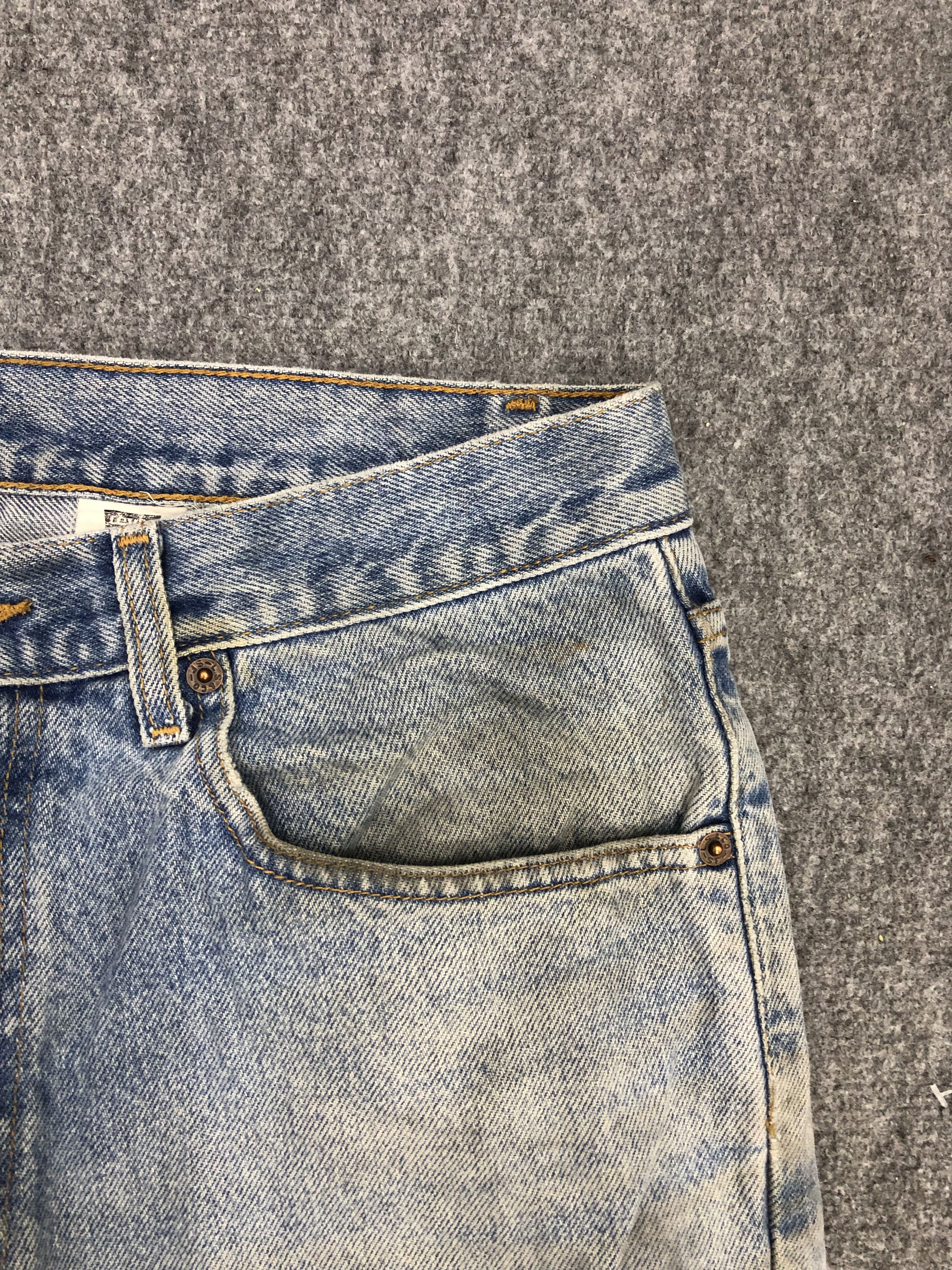 Levi's Vintage 90s Levis 550 Light Wash Jeans DP1154 Size US 32 / EU 48 - 7 Thumbnail