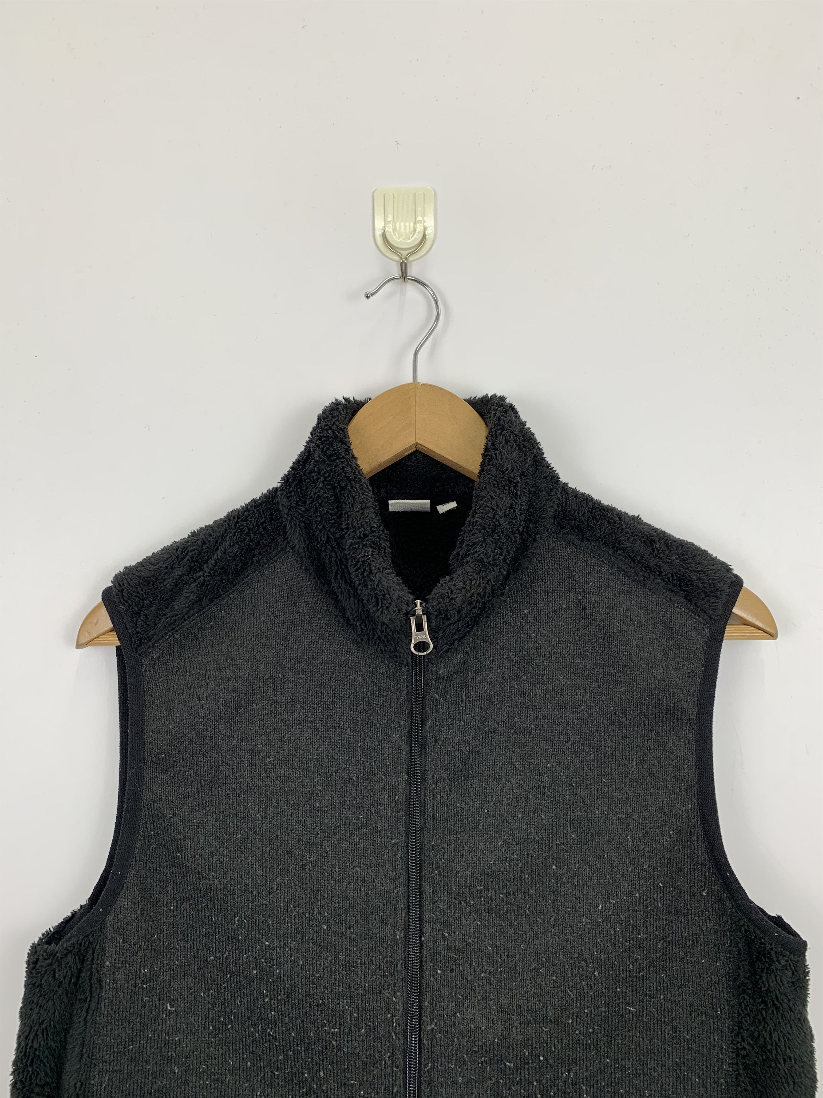Uniqlo Japanese Brand Uniqlo Matted Fleece Vests J1021 Size US M / EU 48-50 / 2 - 2 Thumbnail