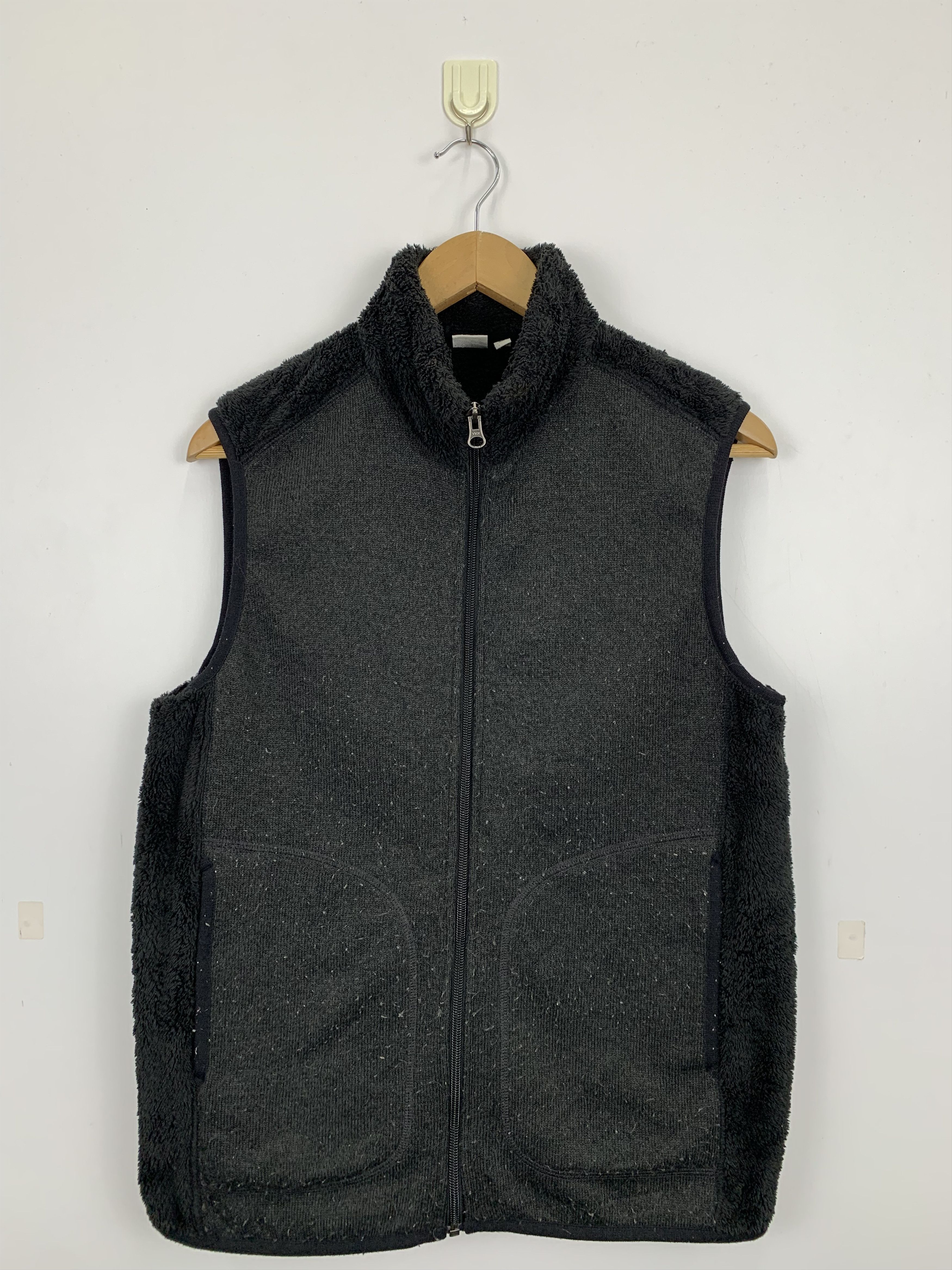 Uniqlo Japanese Brand Uniqlo Matted Fleece Vests J1021 Size US M / EU 48-50 / 2 - 1 Thumbnail