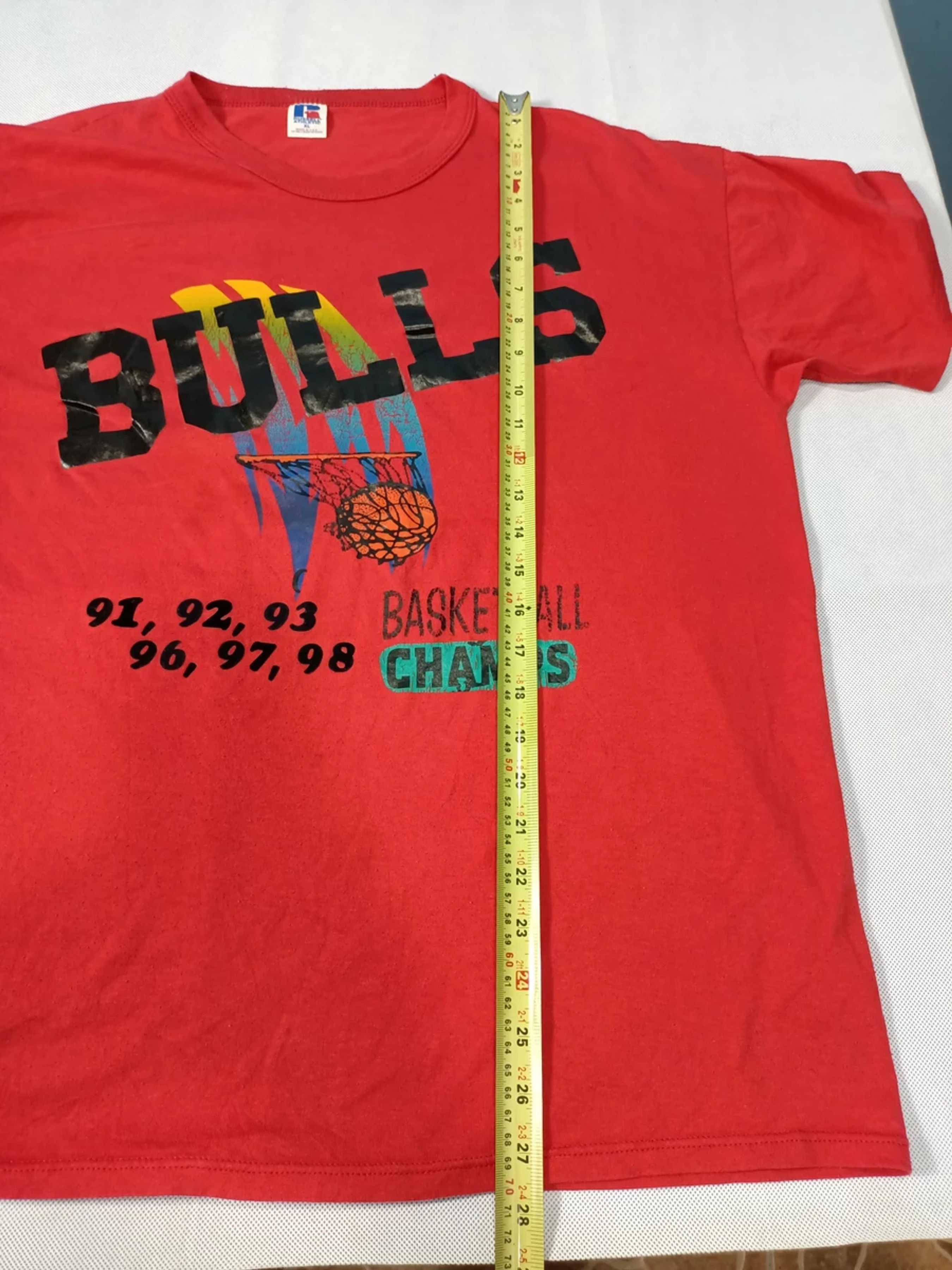 NBA × Russell Athletic CHICAGO BULLS championship shirt Basketball TROPHY 🔥 Size US XL / EU 56 / 4 - 6 Thumbnail