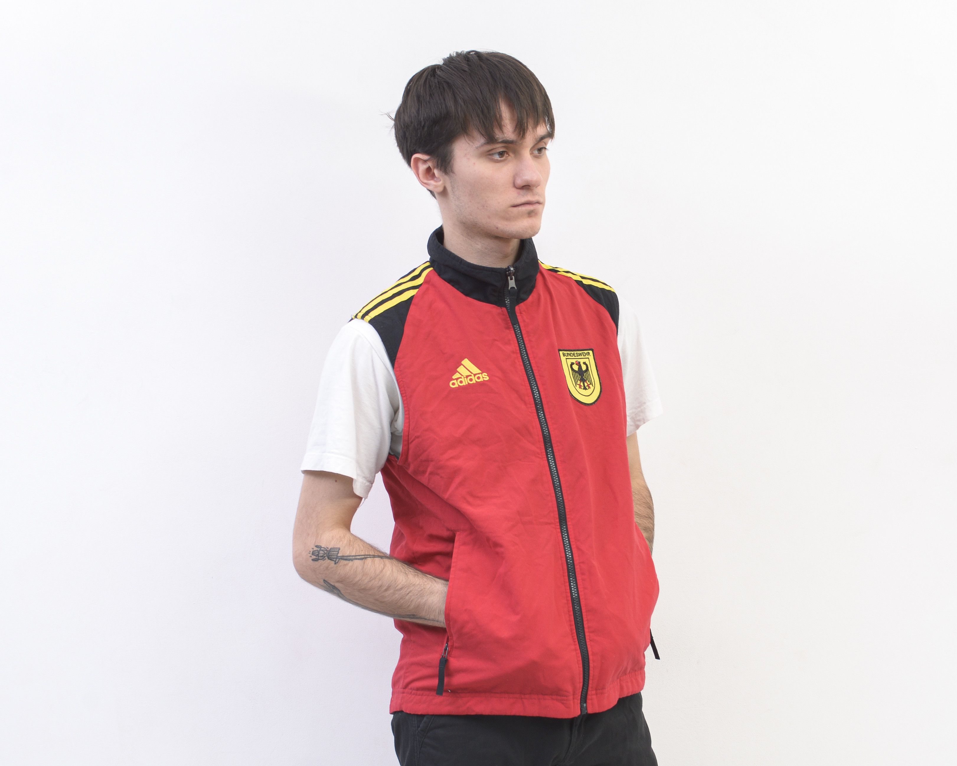 Adidas Germany Soccer Reversible XS Men Vest Gilet Waistcoat VTG Size US XS / EU 42 / 0 - 5 Thumbnail