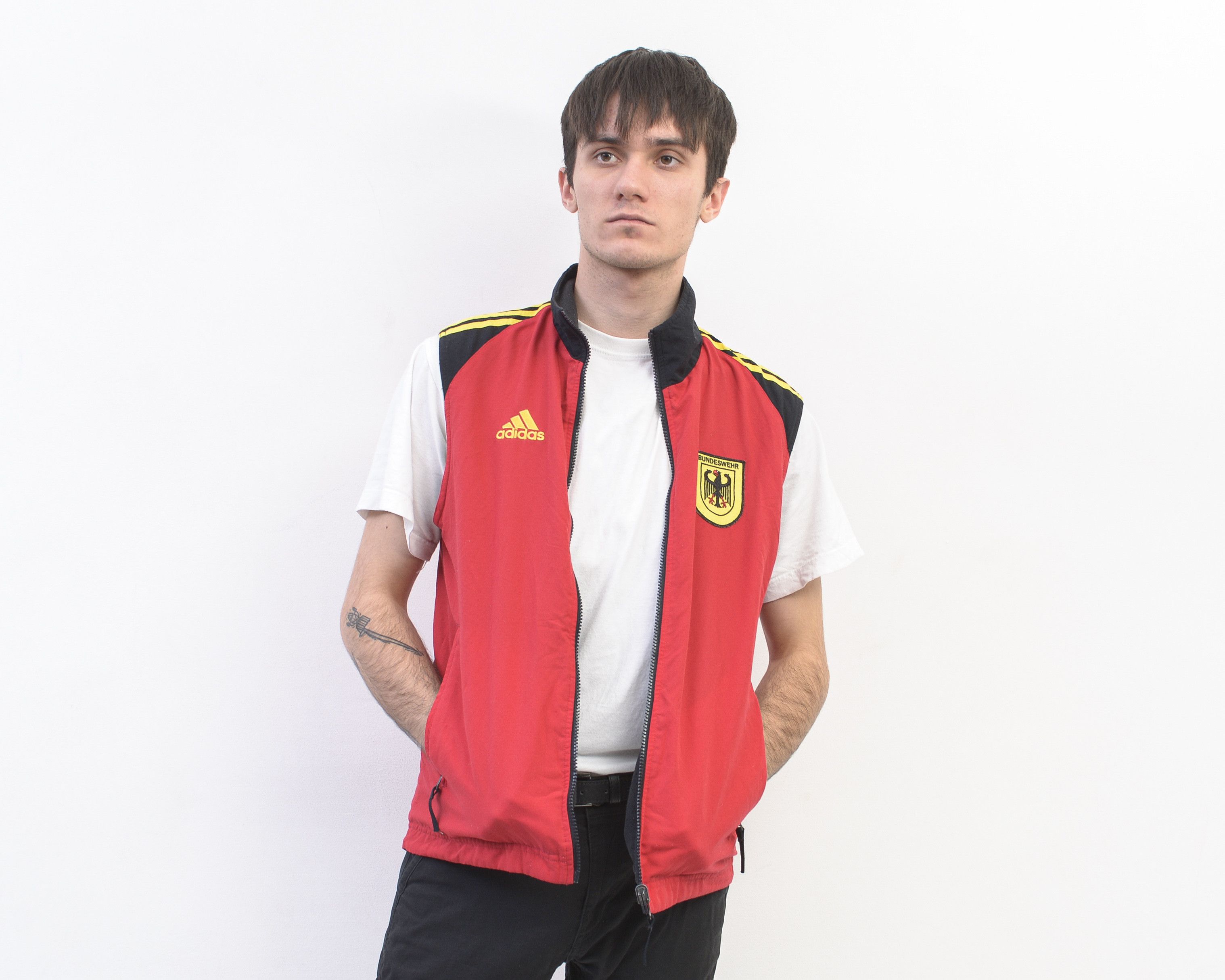 Adidas Germany Soccer Reversible XS Men Vest Gilet Waistcoat VTG Size US XS / EU 42 / 0 - 6 Thumbnail