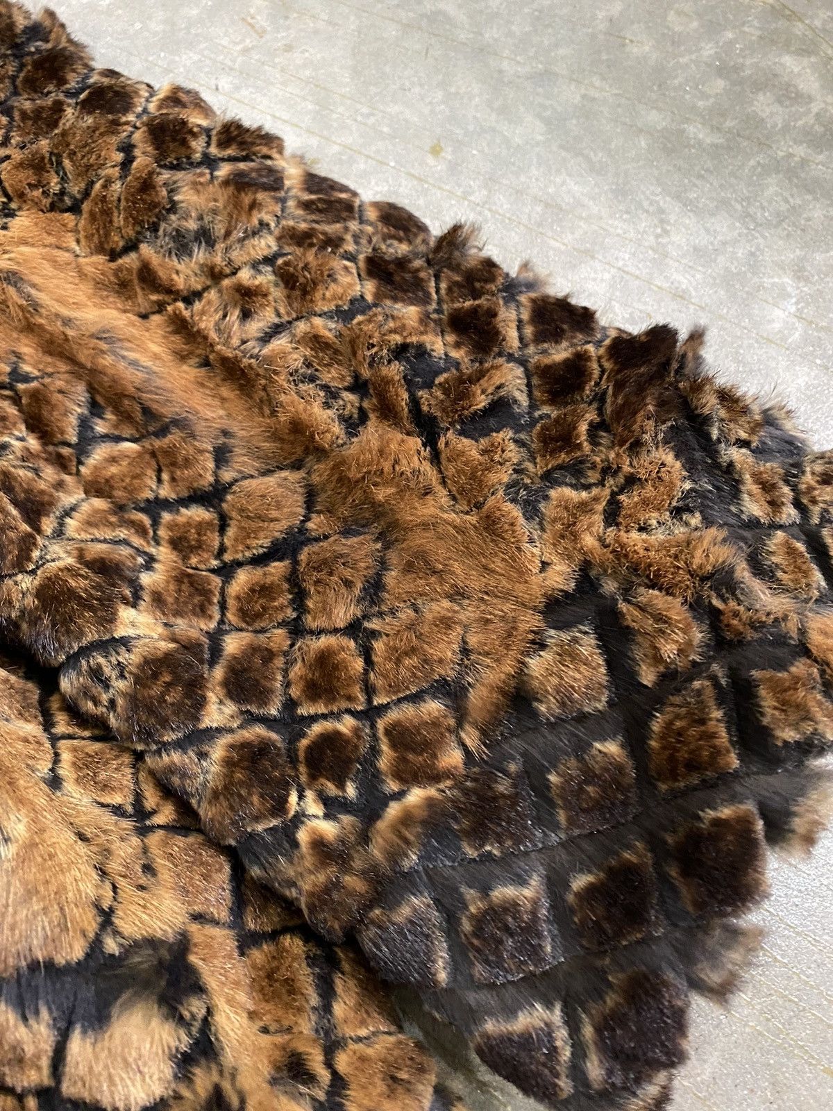 Japanese Brand 90s iandi Made In Italy reversible saggy fur heavy parka Size US M / EU 48-50 / 2 - 6 Thumbnail