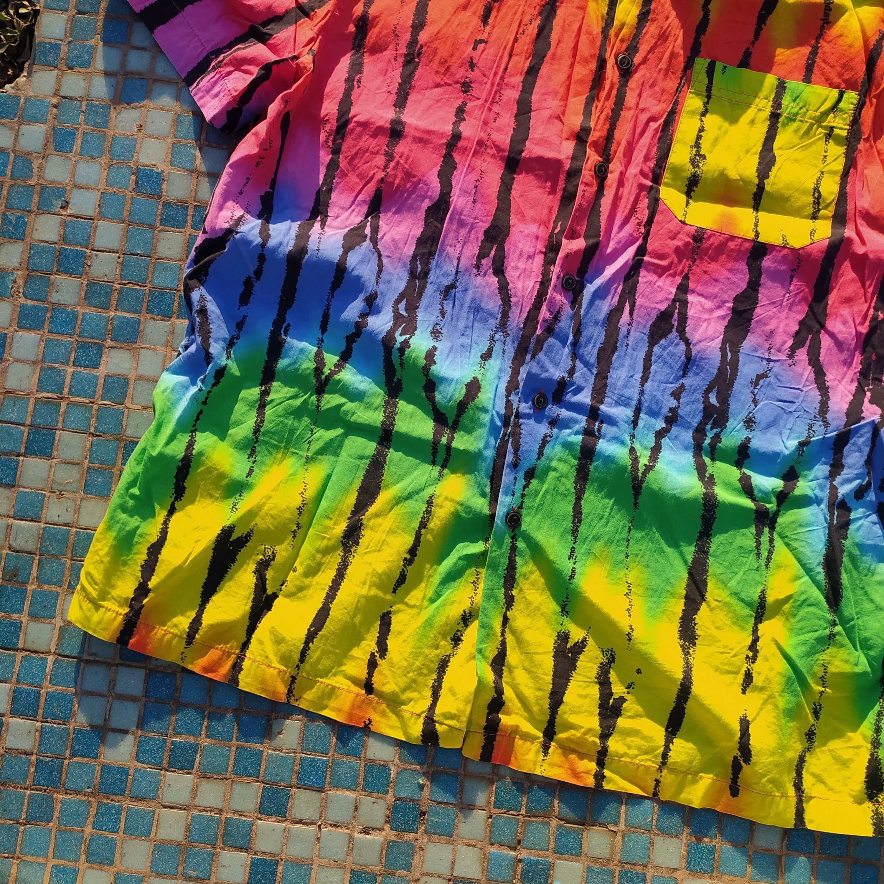 Other Vintage Y2K Hawaiian style Camp collar Art rainbow Shirt Size US M / EU 48-50 / 2 - 4 Thumbnail