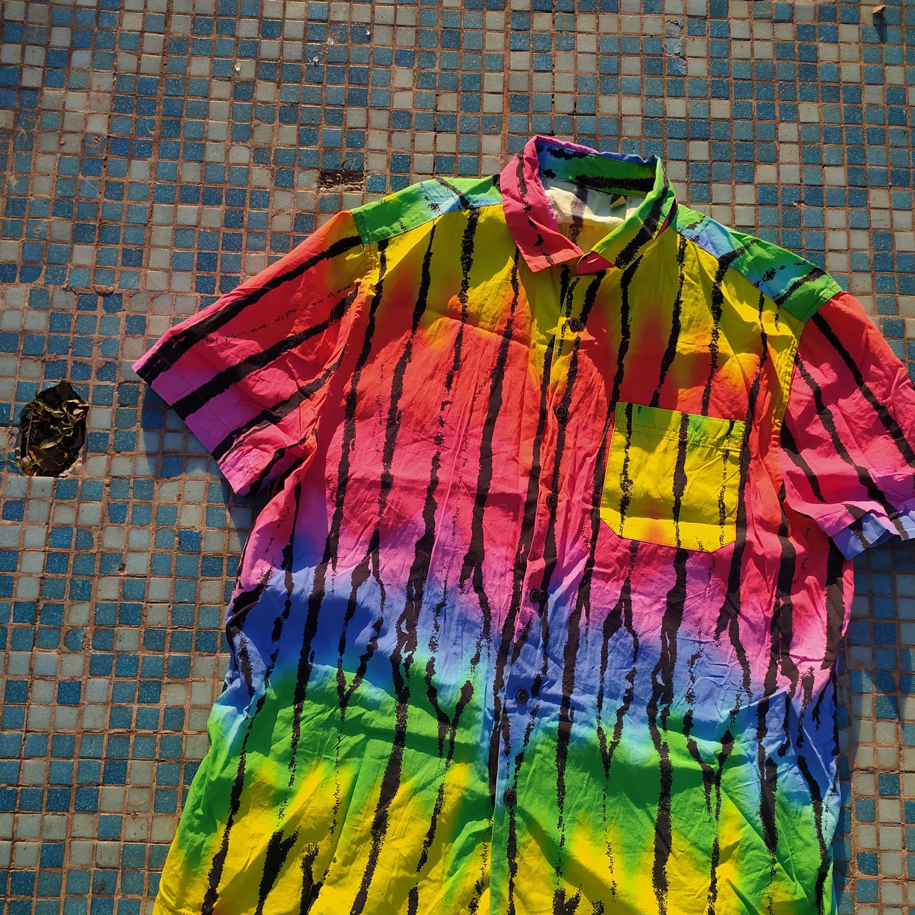 Other Vintage Y2K Hawaiian style Camp collar Art rainbow Shirt Size US M / EU 48-50 / 2 - 2 Thumbnail