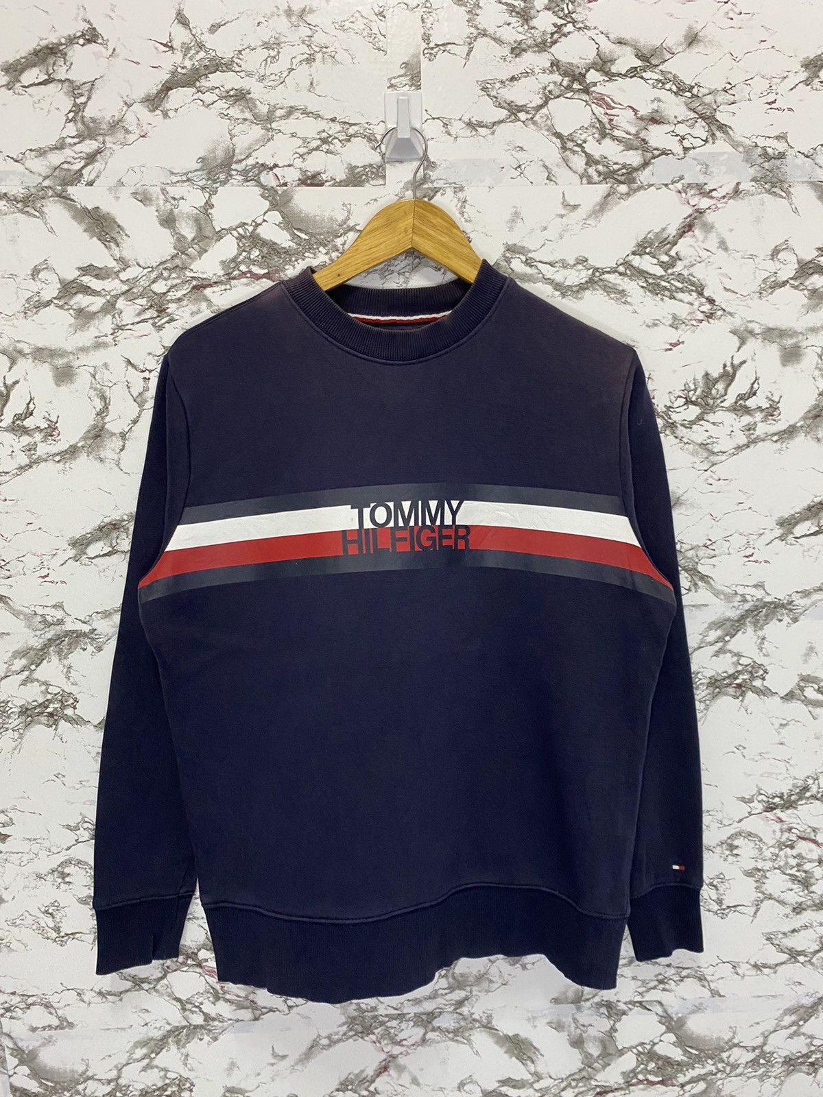 Tommy Hilfiger × Vintage Tommy Hilfiger Sweatshirt Size US M / EU 48-50 / 2 - 2 Thumbnail