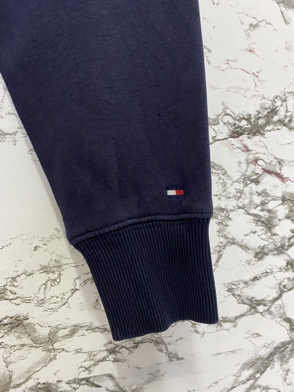 Tommy Hilfiger × Vintage Tommy Hilfiger Sweatshirt Size US M / EU 48-50 / 2 - 8 Thumbnail