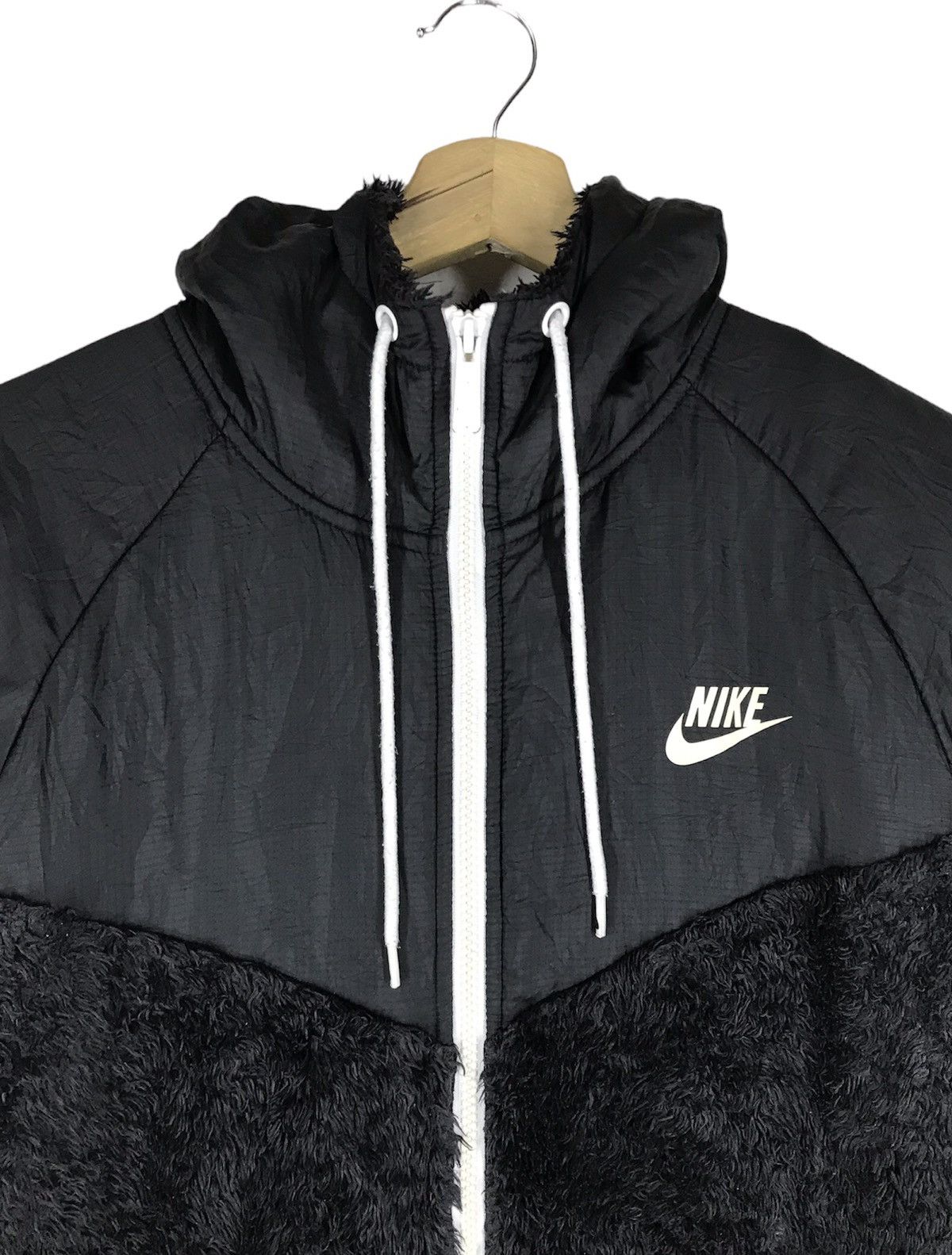 Vintage Vintage 00’s Nike Fleece Hoodies Size US L / EU 52-54 / 3 - 4 Thumbnail