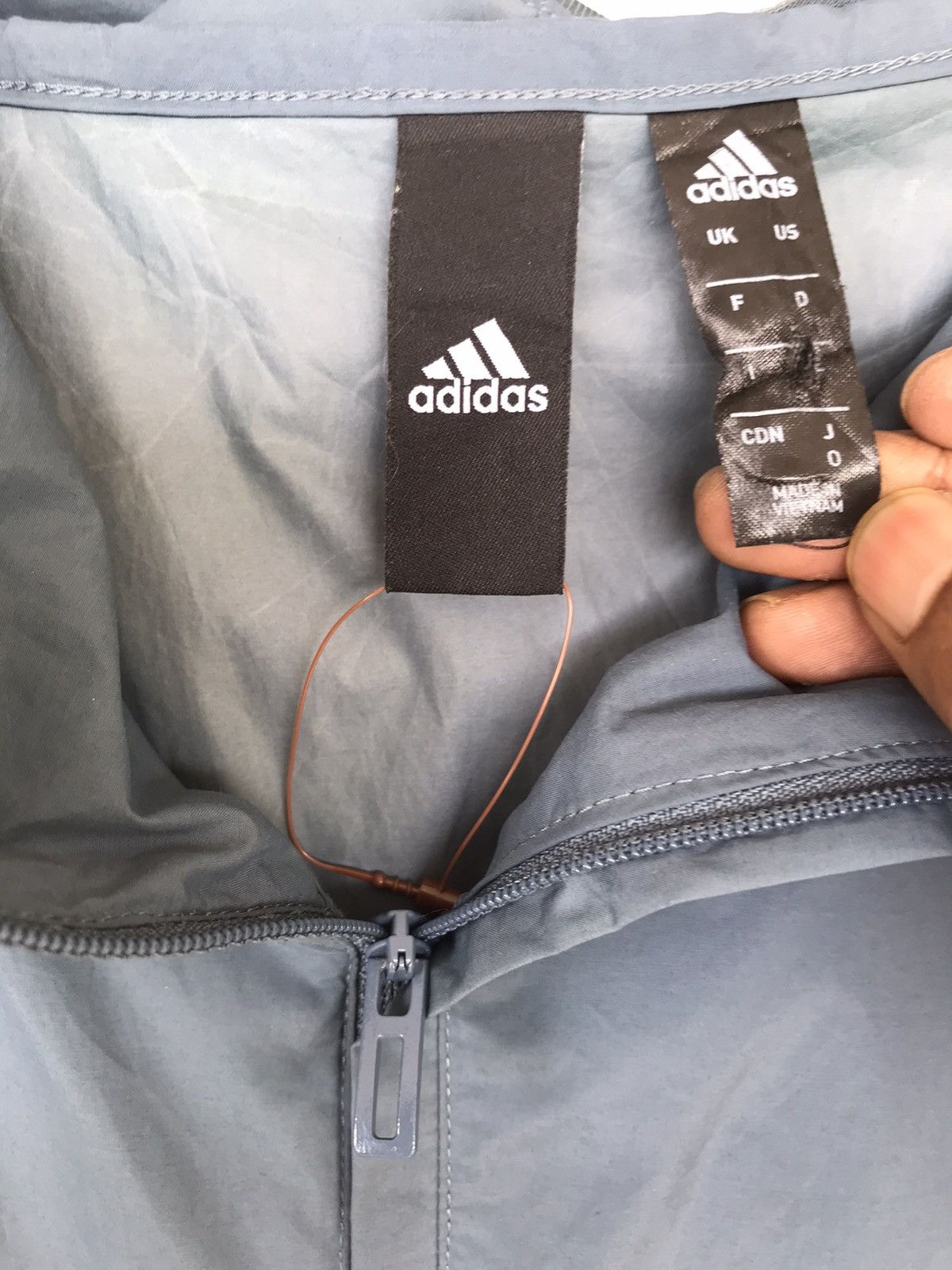 Adidas Vintage Adidas Three Stripes Hoodie Size US L / EU 52-54 / 3 - 9 Thumbnail