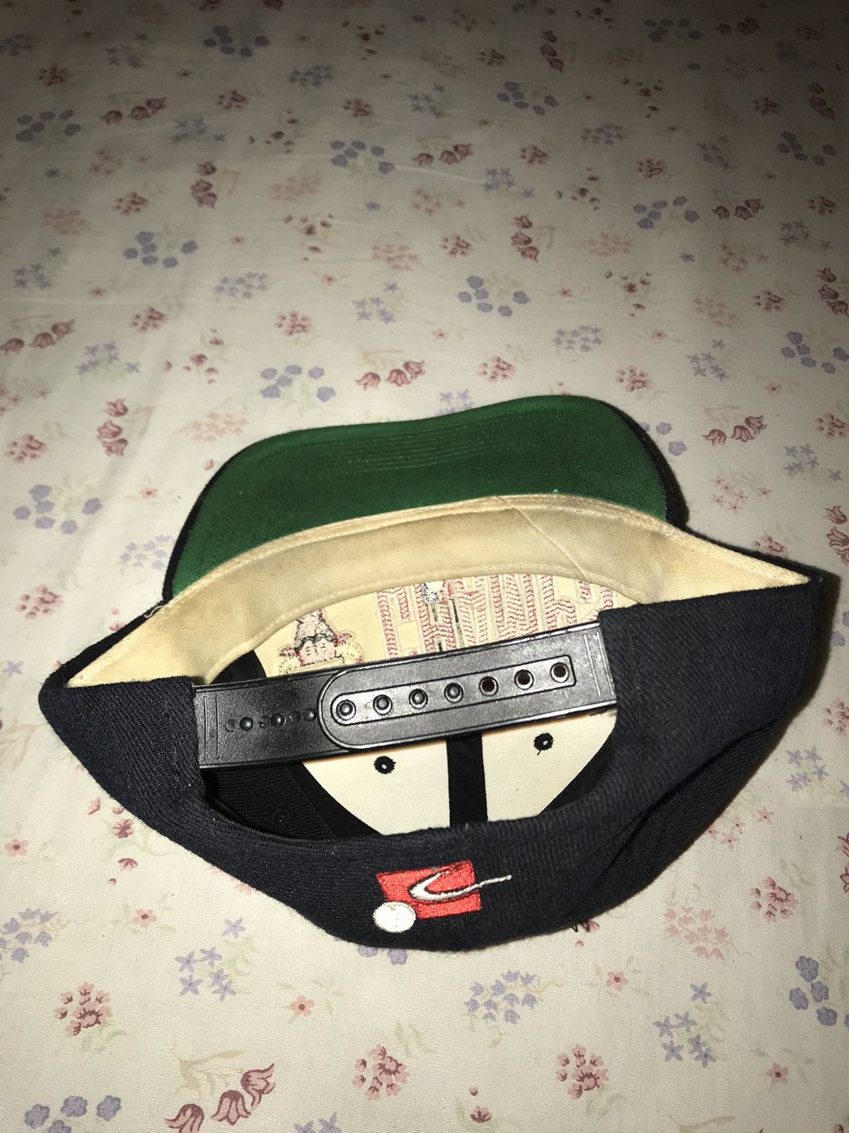 Sports Specialties × Vintage Vintage 90s sports specialties Chicago Bulls finals snapback Size ONE SIZE - 7 Thumbnail