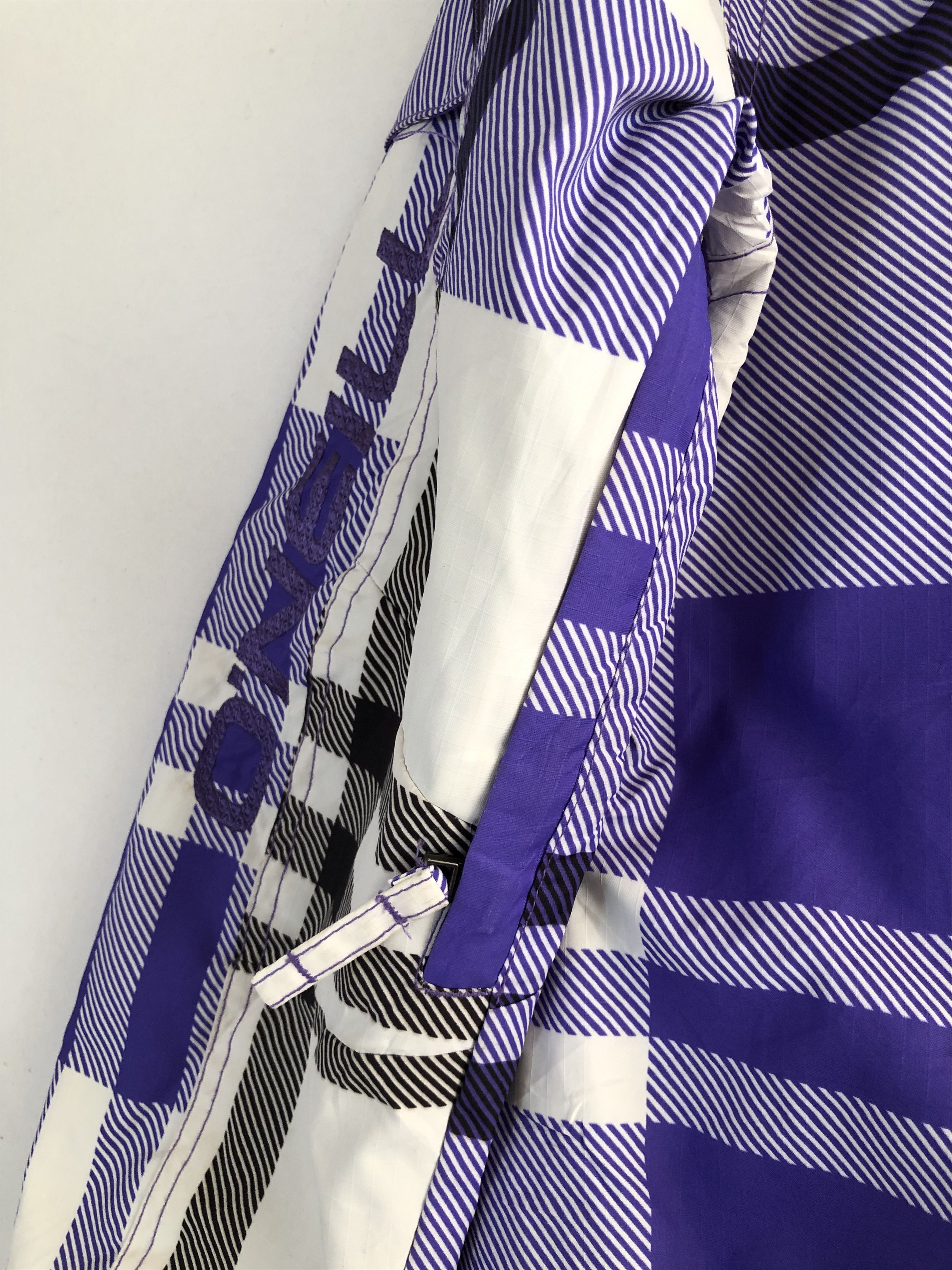 O'Neill RARE🔥ONEILL 502 SERIES 2-LAYER WATERPROOF SNOWBOARD JACKET Size US M / EU 48-50 / 2 - 18 Thumbnail
