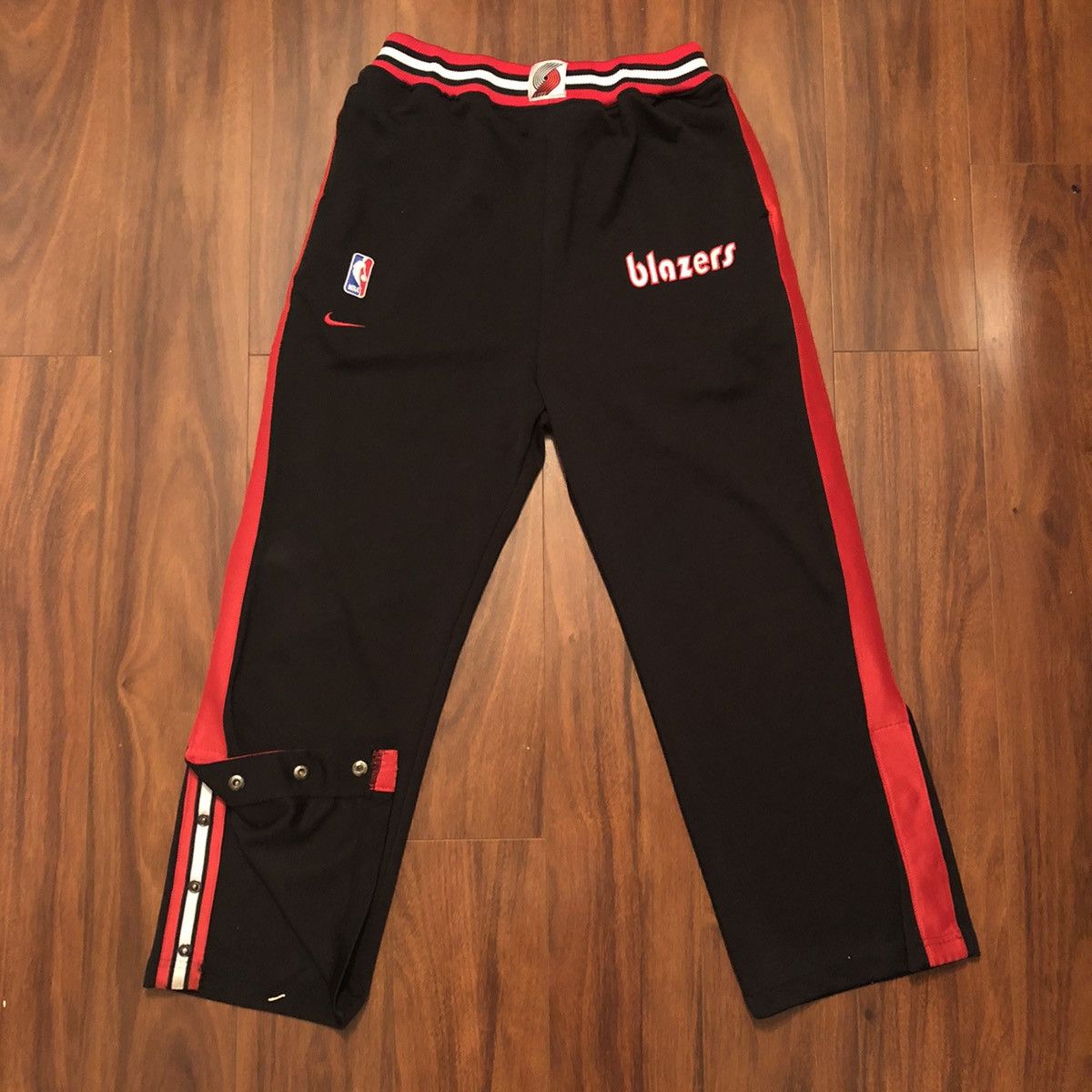 NBA × Nike Nike rewind throwback Portland trailblazers sweatpants youth Size US 26 / EU 42 - 1 Thumbnail